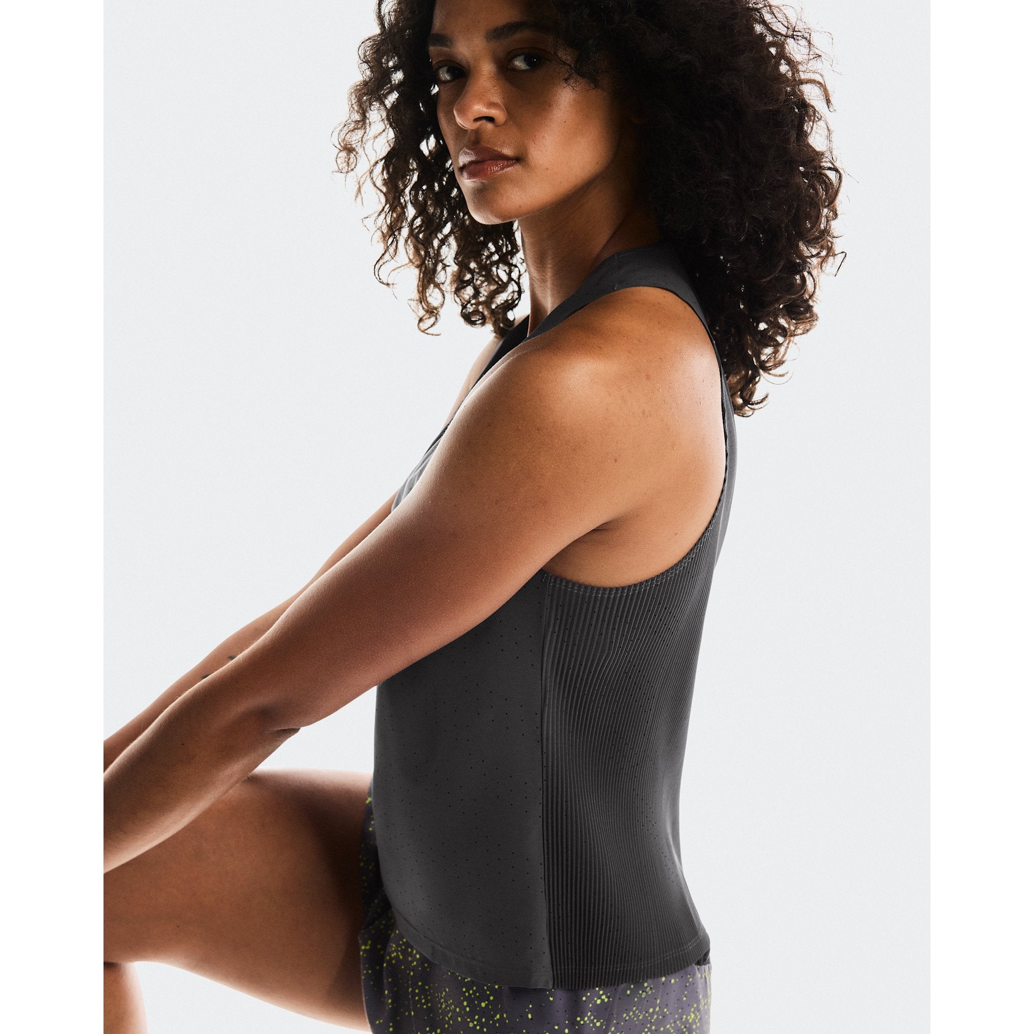 On Race Singlet Iron