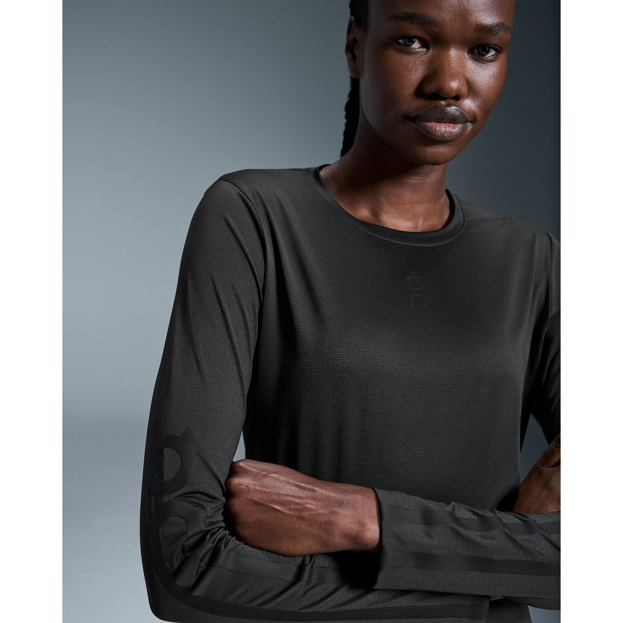 On Core Long-T IKON Black