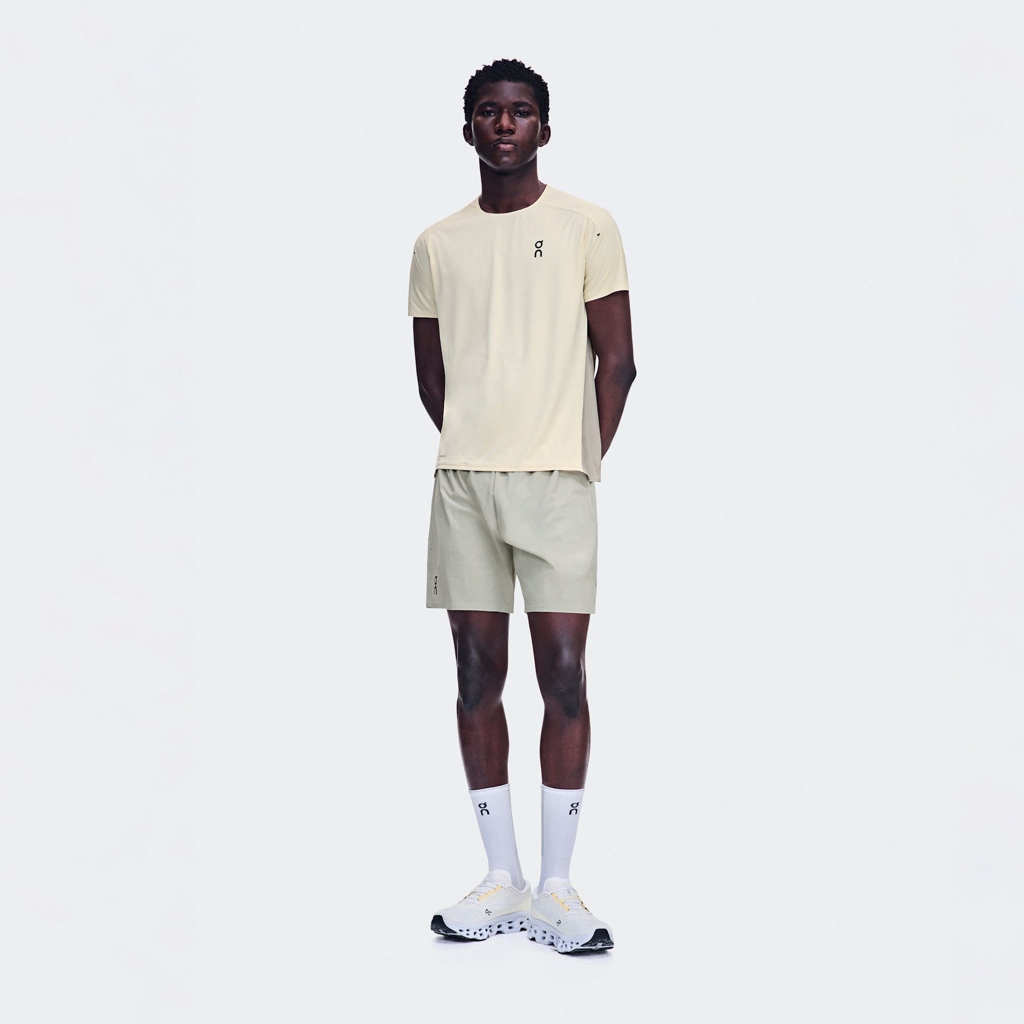 On 7" Performance Shorts Black