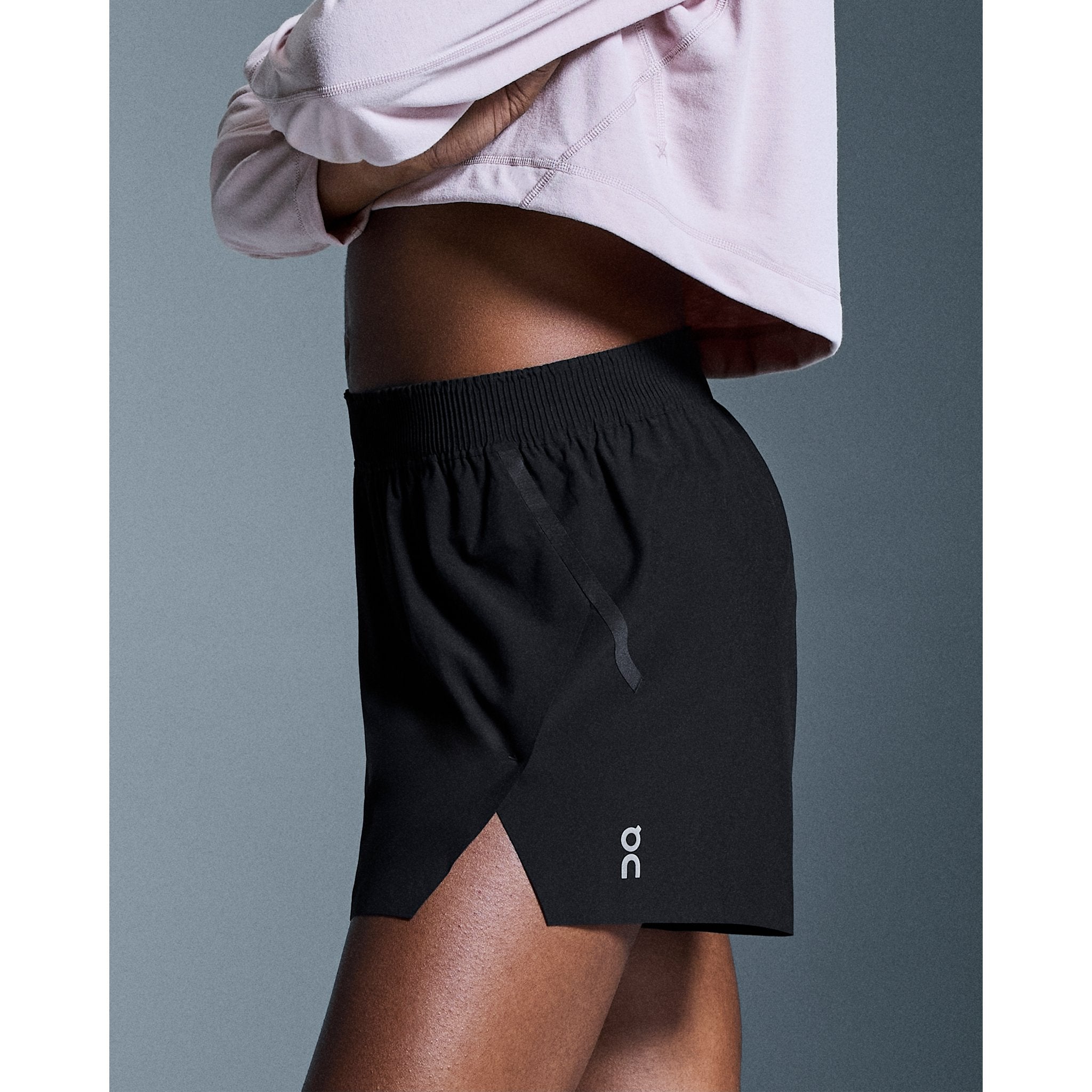 On Train Shorts Black