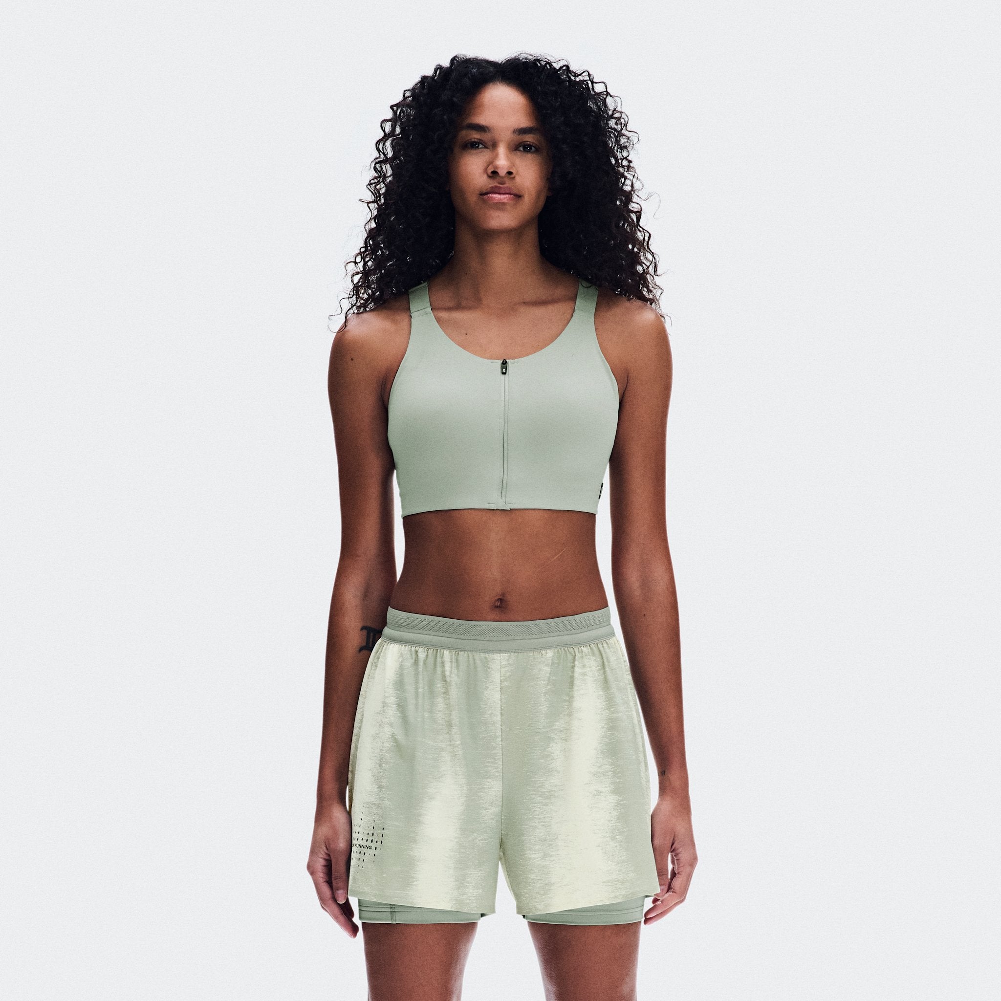 On Performance Shorts Terra Seedling | Tin