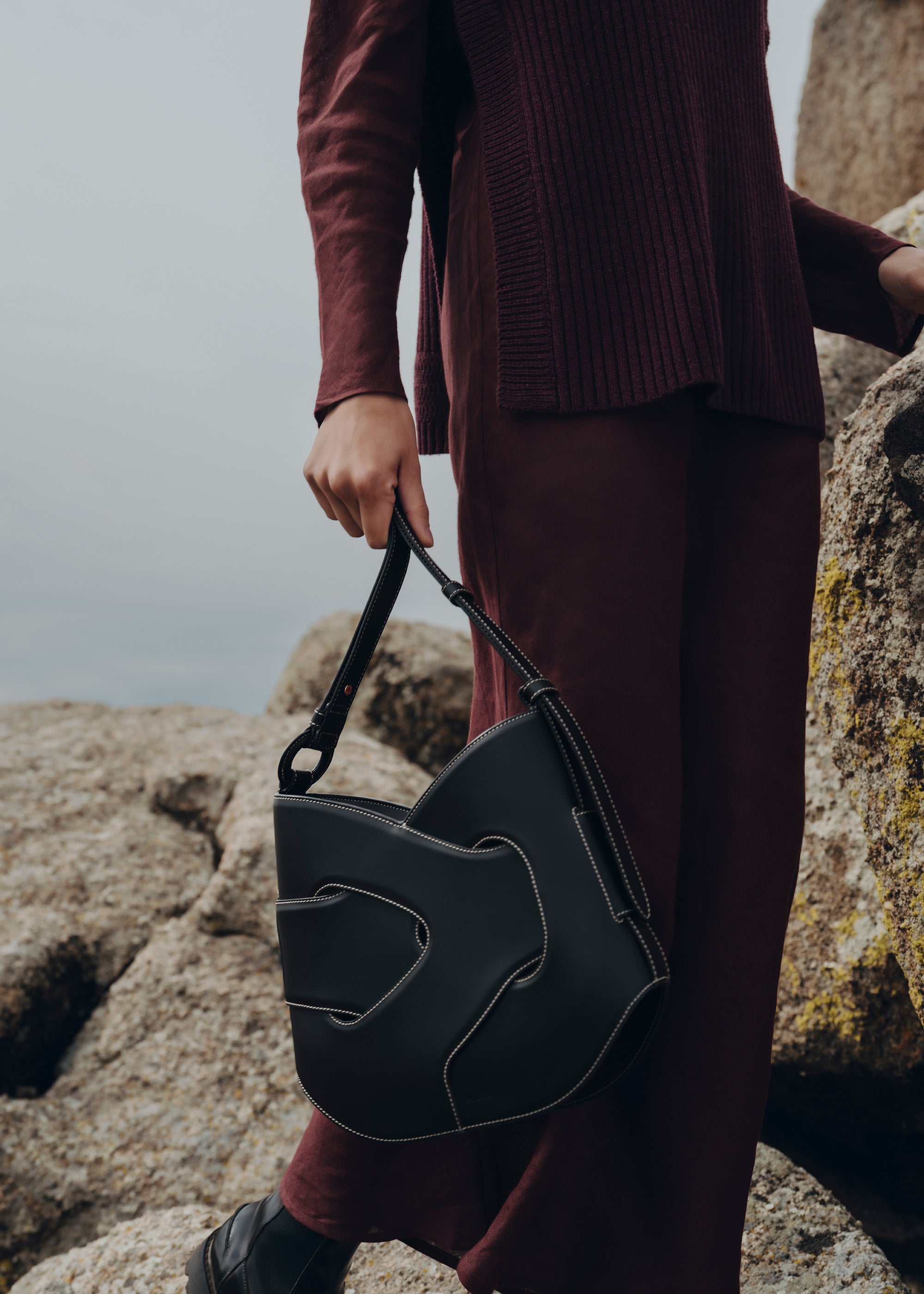 Polene Nodde Hobo Smooth Black