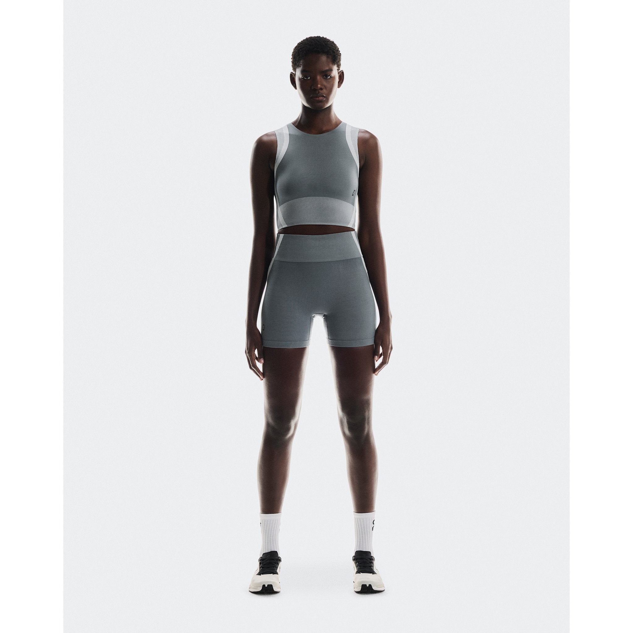 On Studio Knit Crop Rock | Glacier