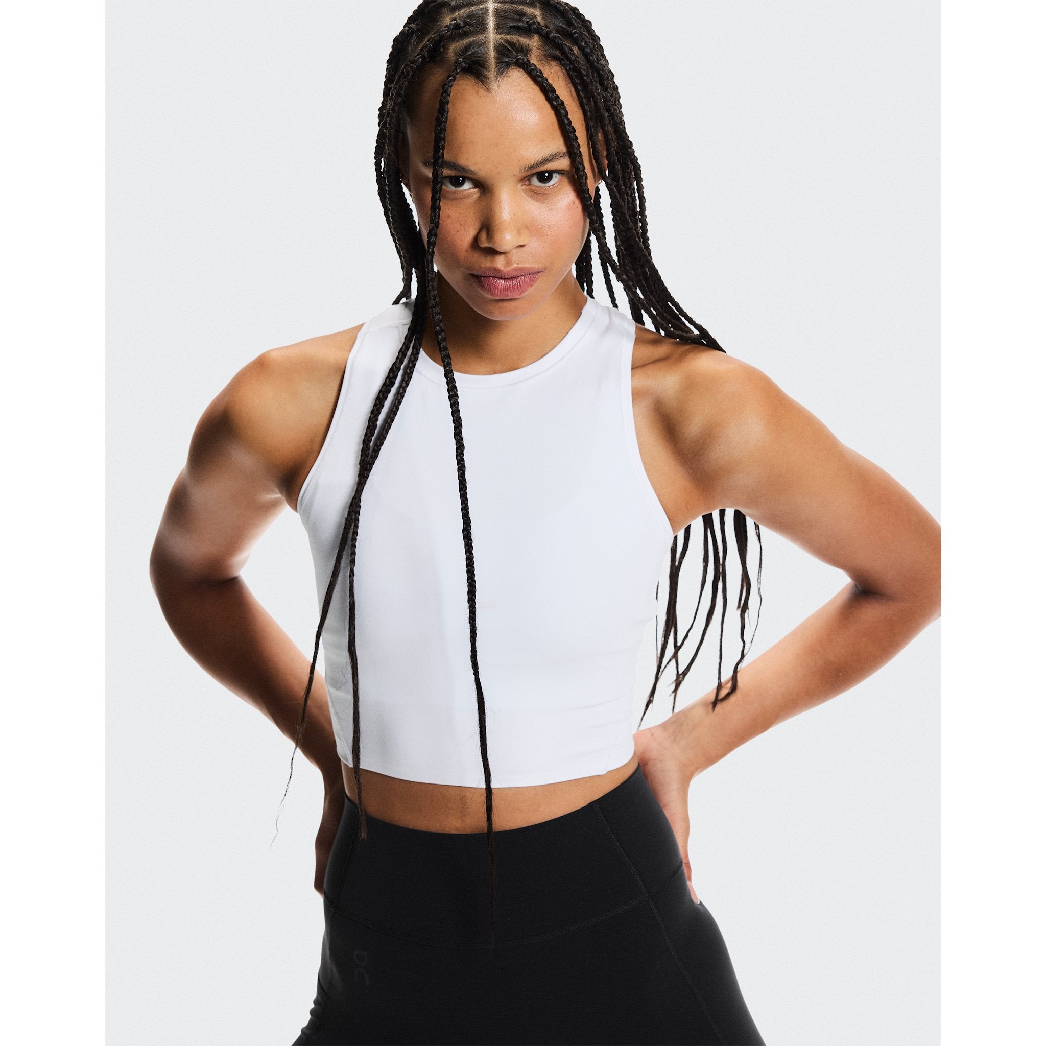 On Studio Crop White