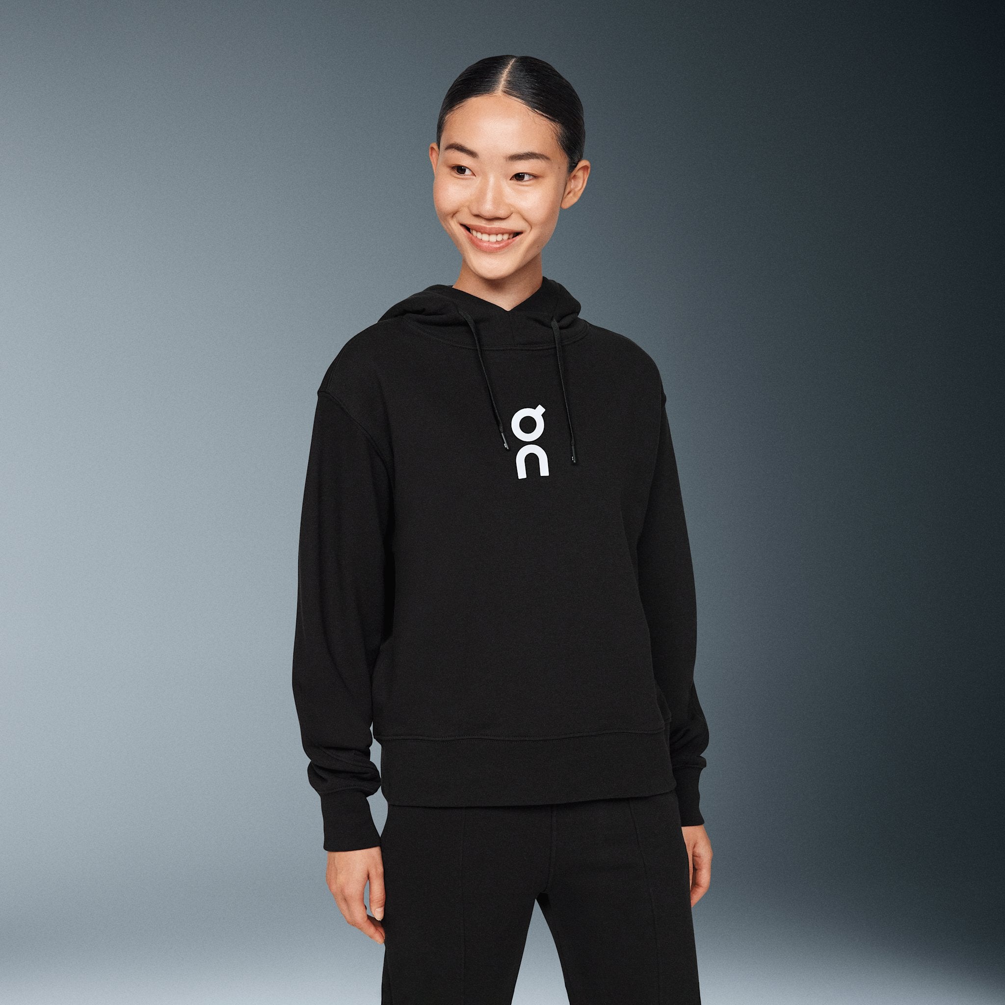 On Club Hoodie Black