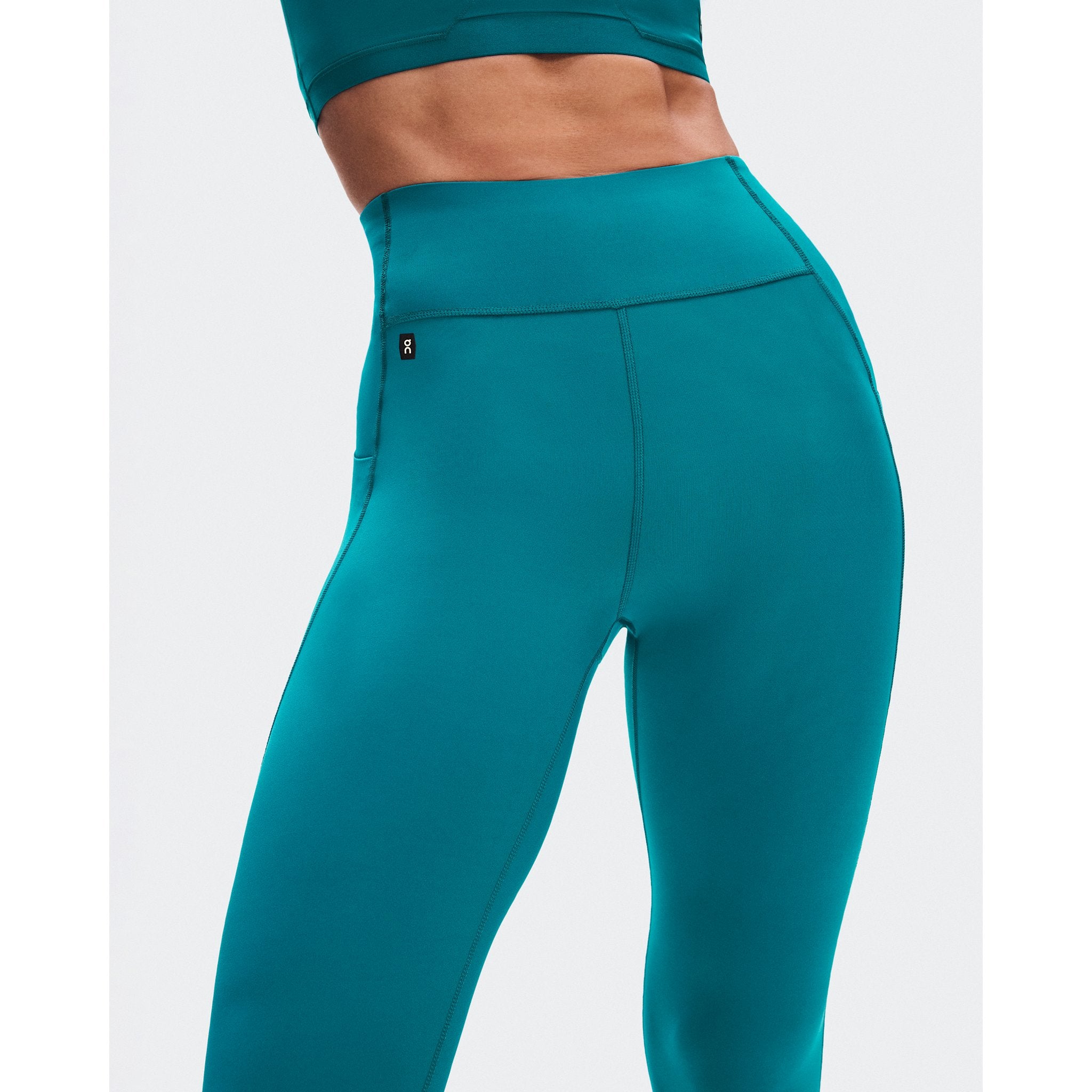 On Train Tights 7/8 Abyss