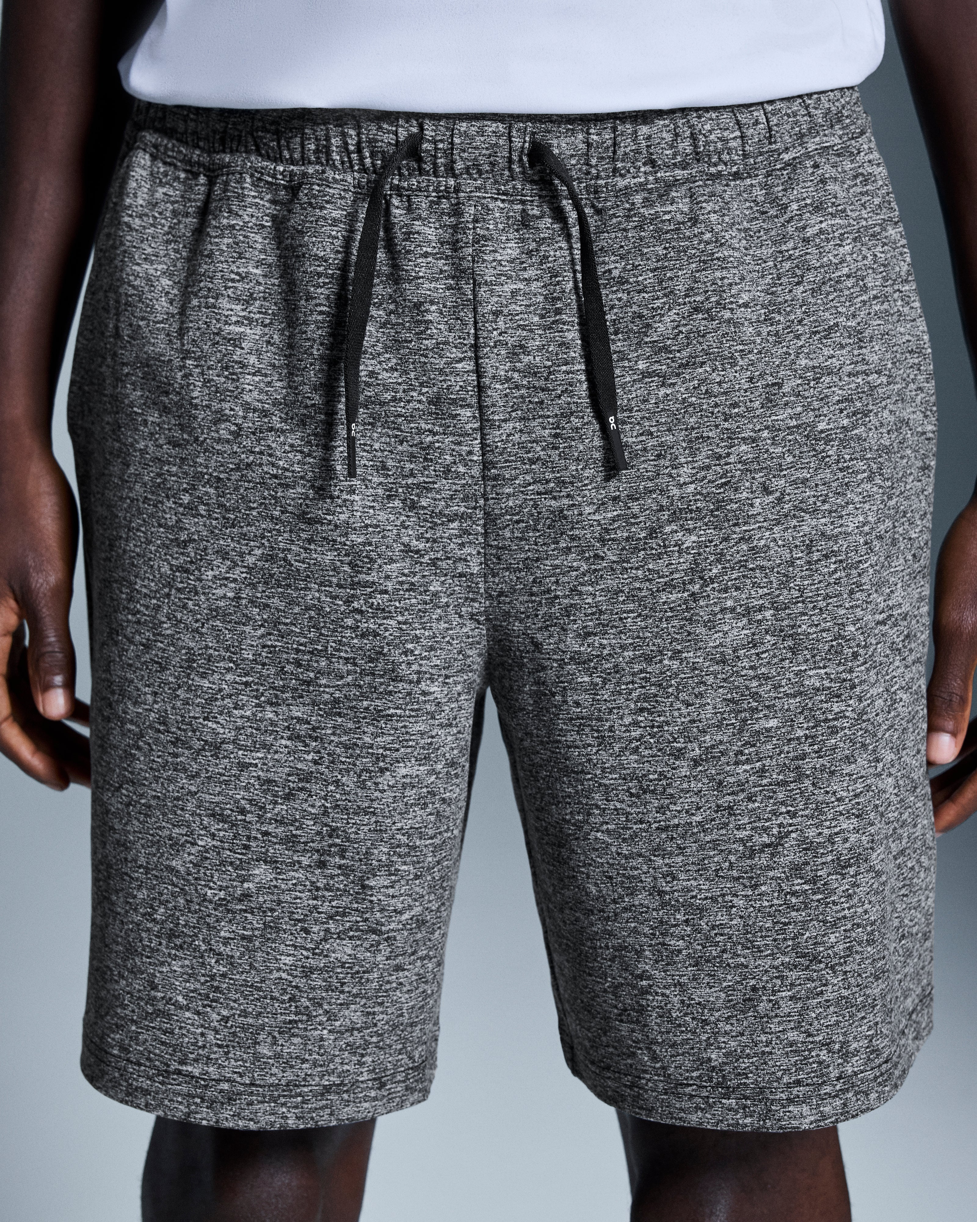 On Courtside Shorts Graphite