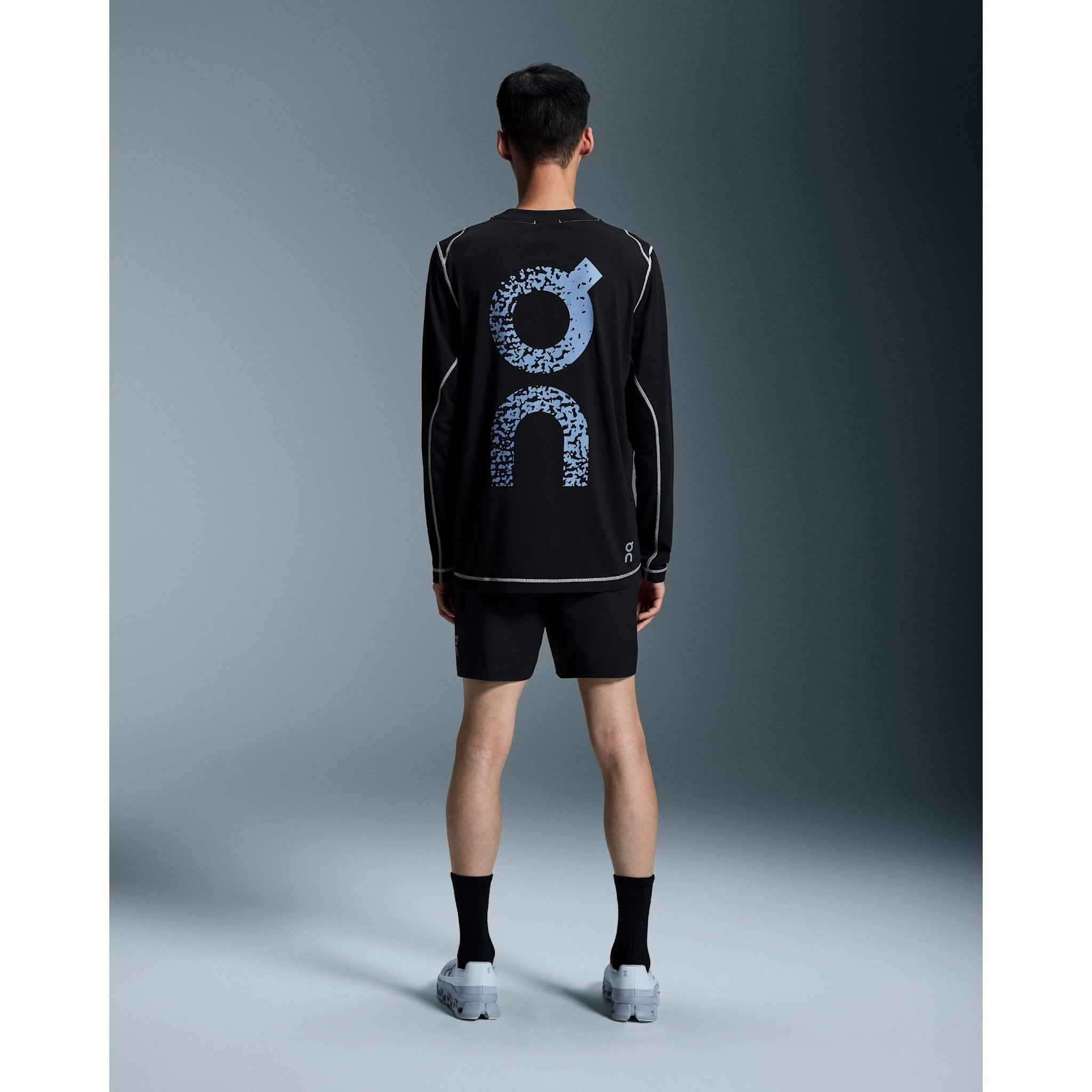 On 5" Core Shorts Black