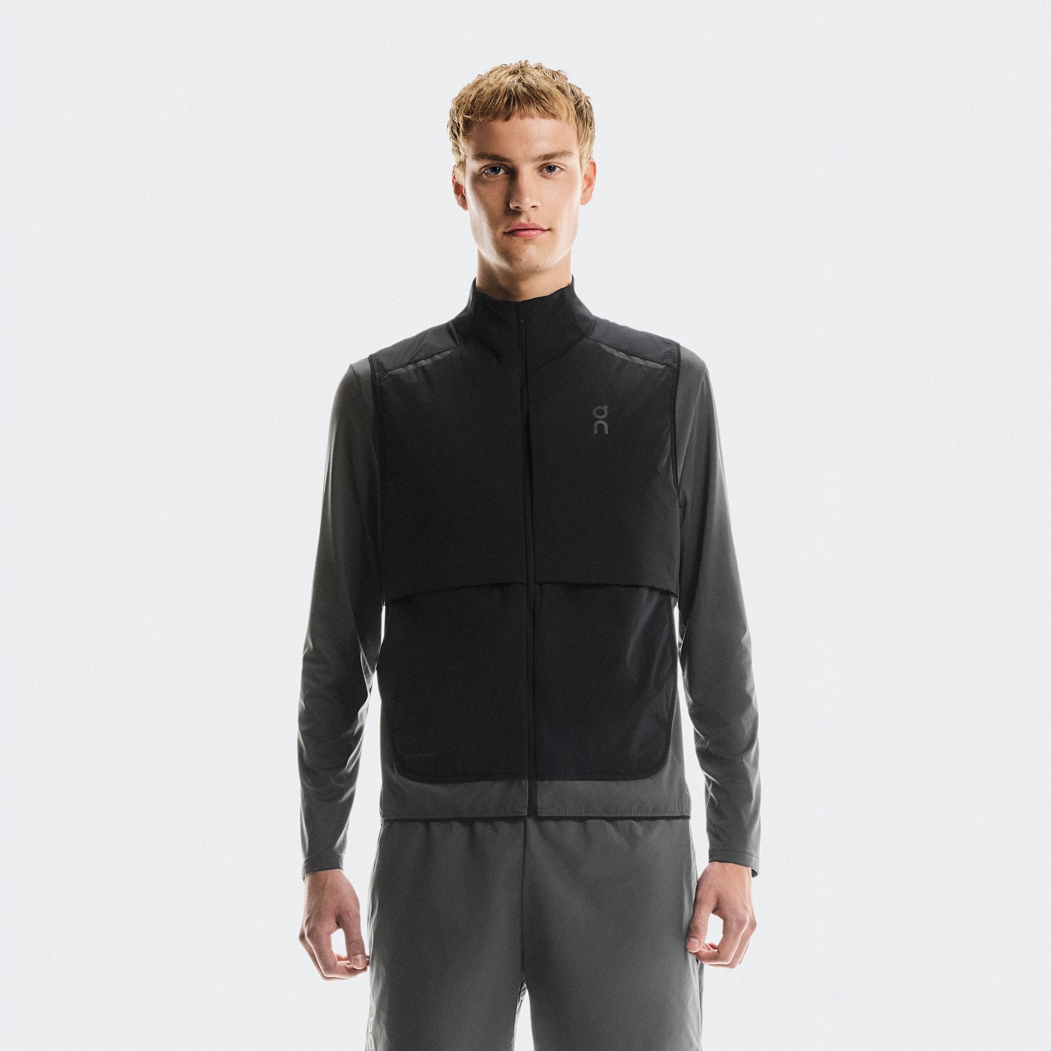 On Weather Vest Black | Eclipse
