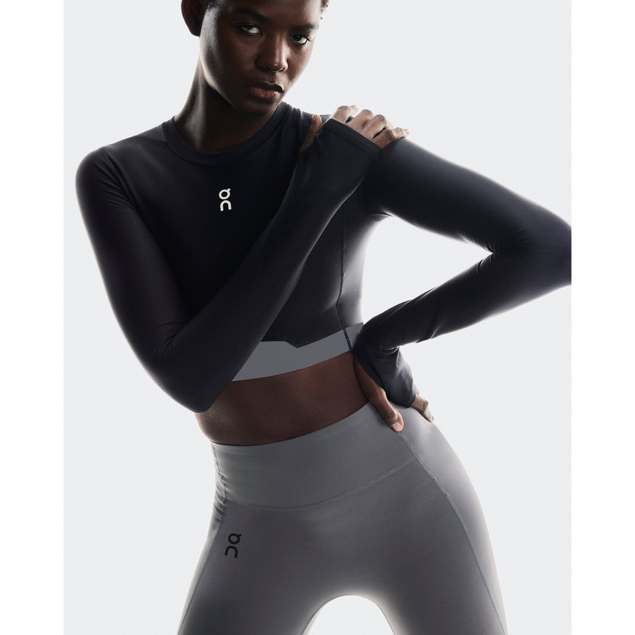 On Train Long Sleeve Crop Black