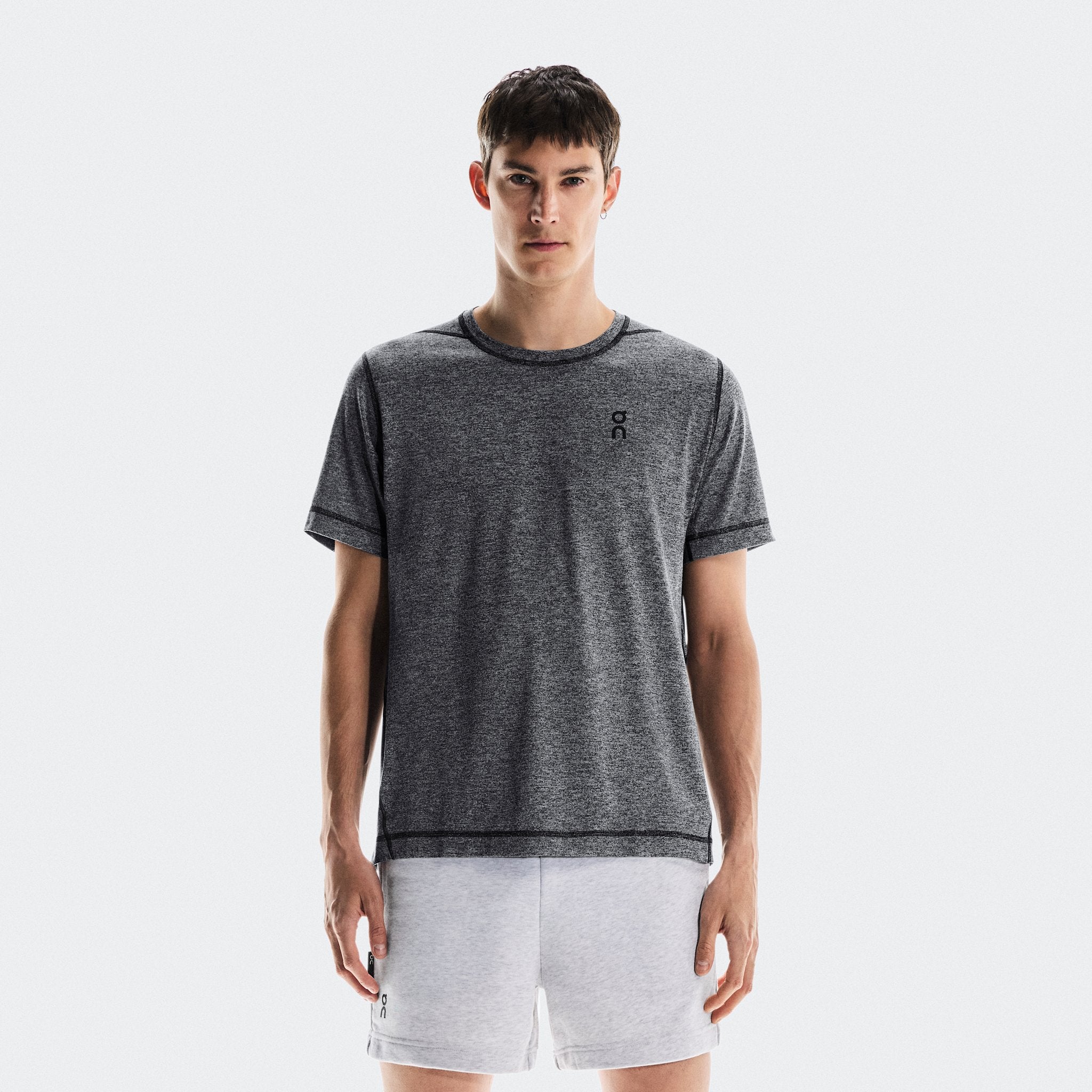 On Courtside-T Graphite