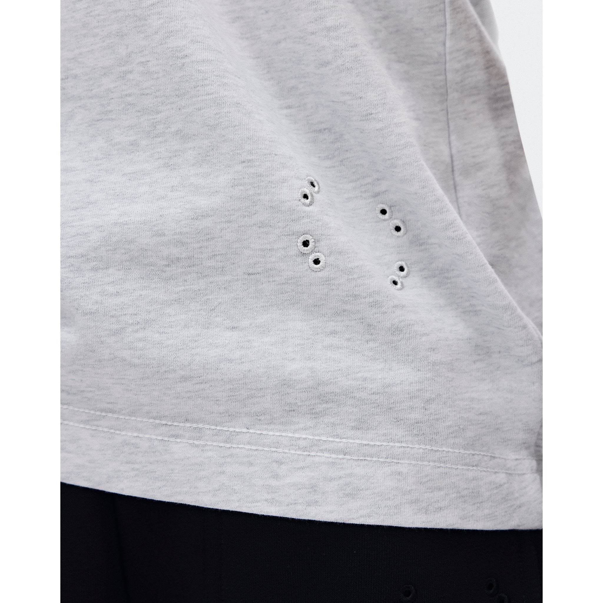 On Club Collective-T Crater