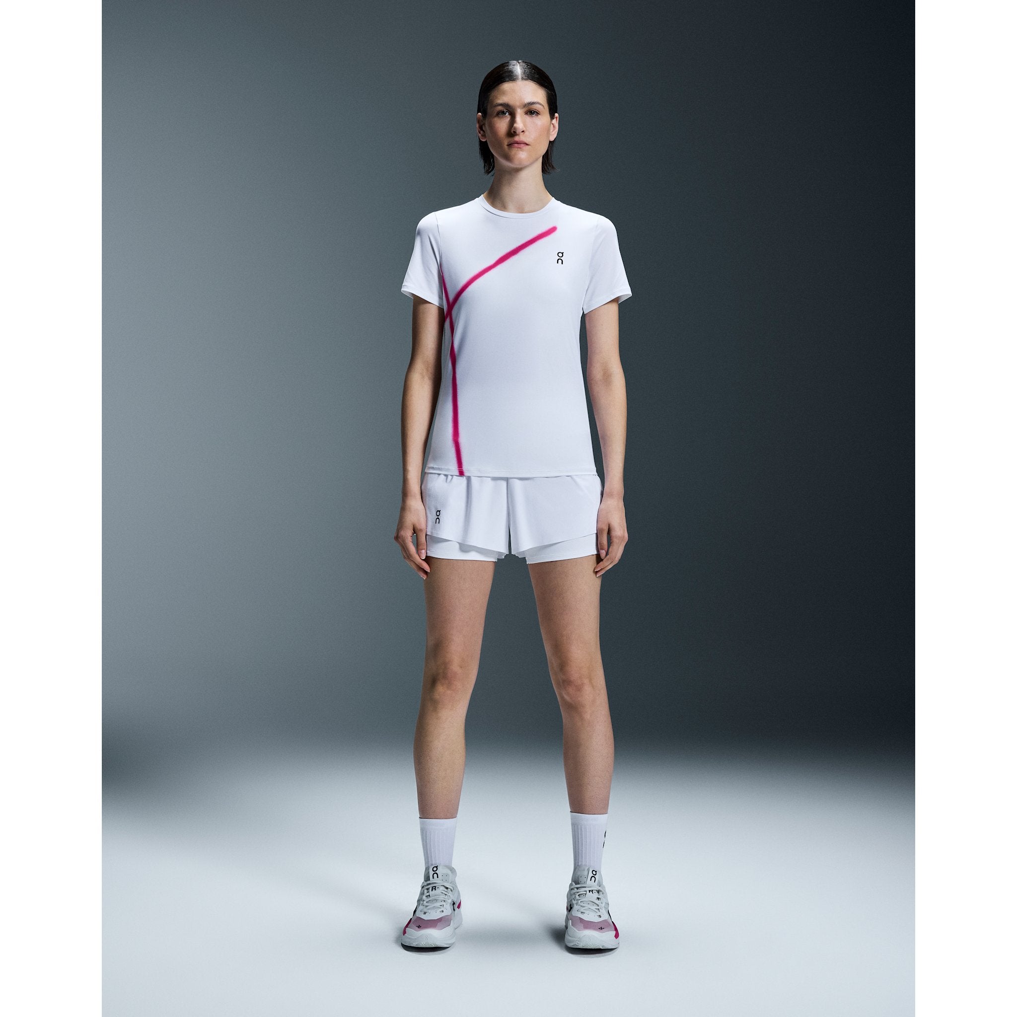 On Court-T White