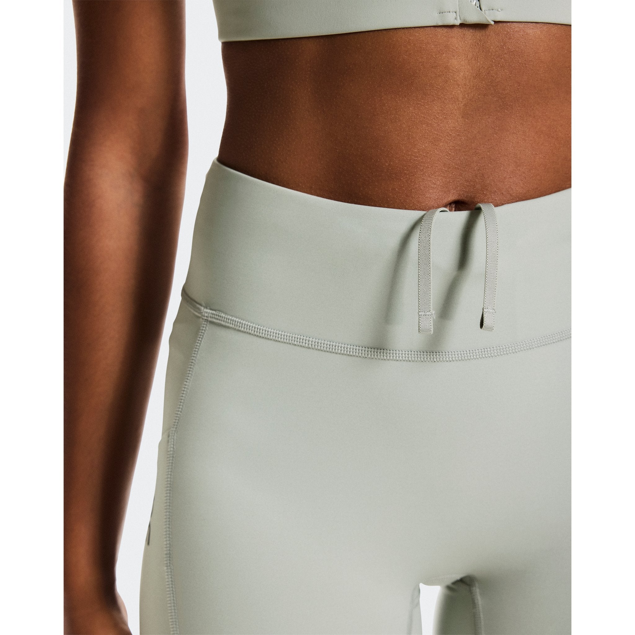 On Performance Tights Tin