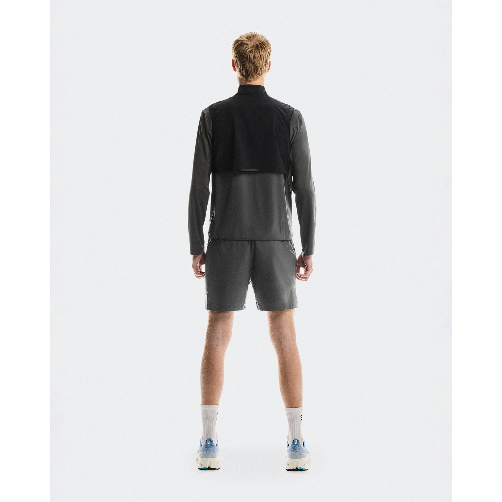 On Weather Vest Black | Eclipse