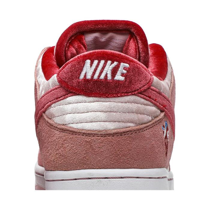 Nike StrangeLove x Dunk Low SB 'Valentine's Day'