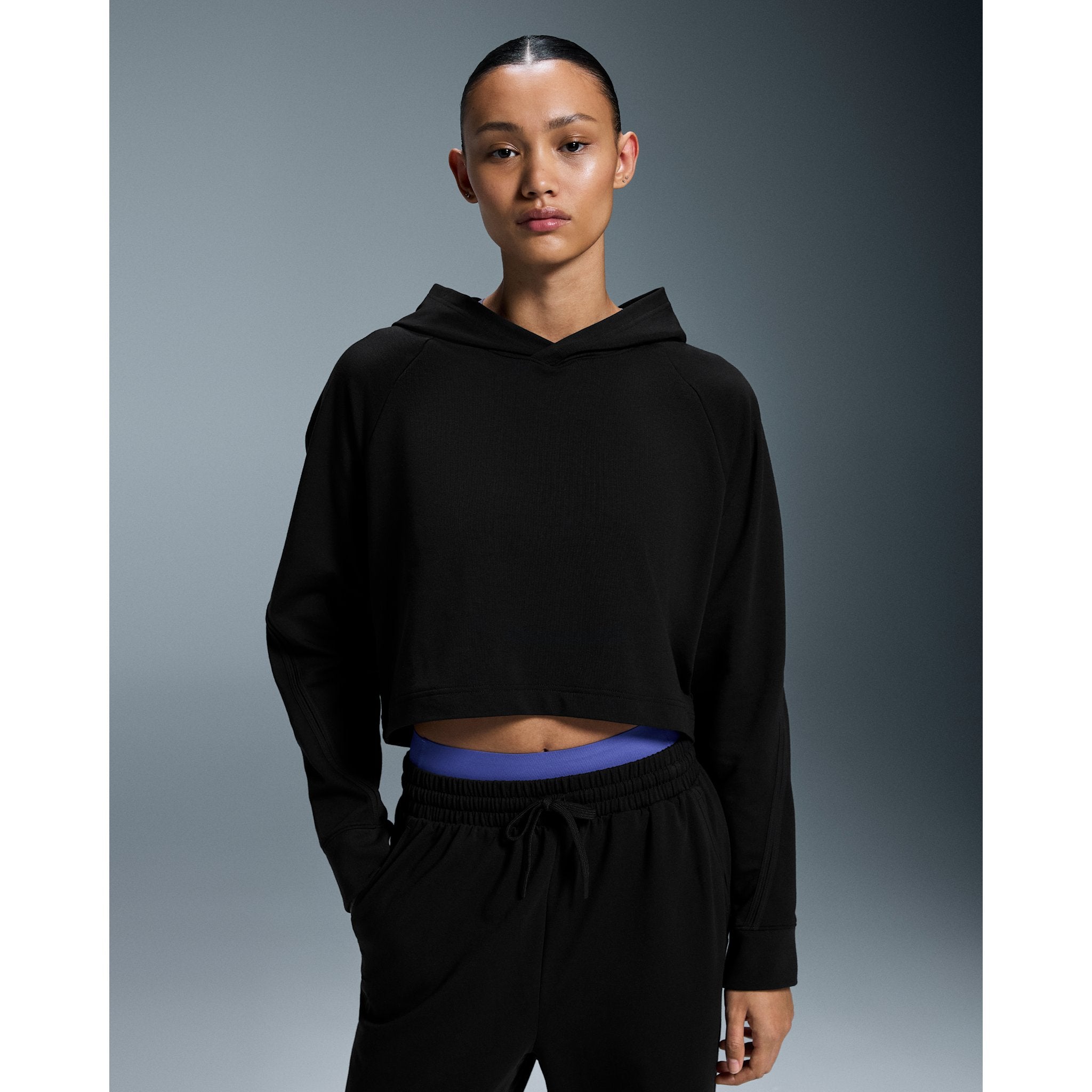 On Studio Hoodie Black