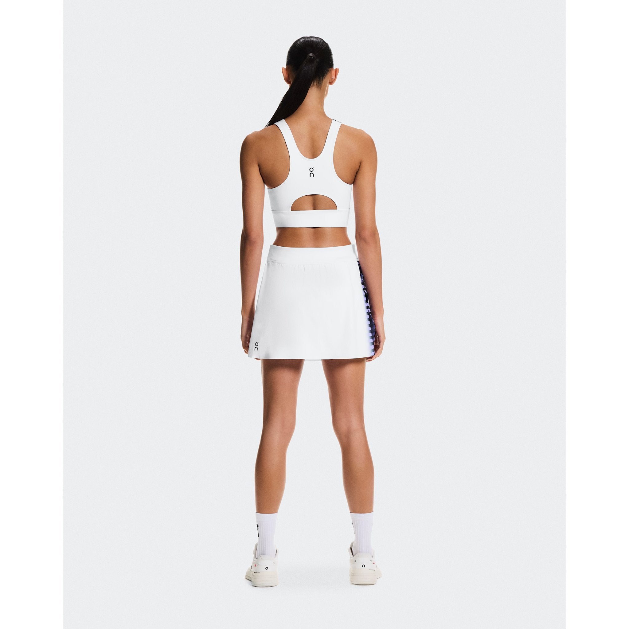 On Court Skirt Split Edge White | Black