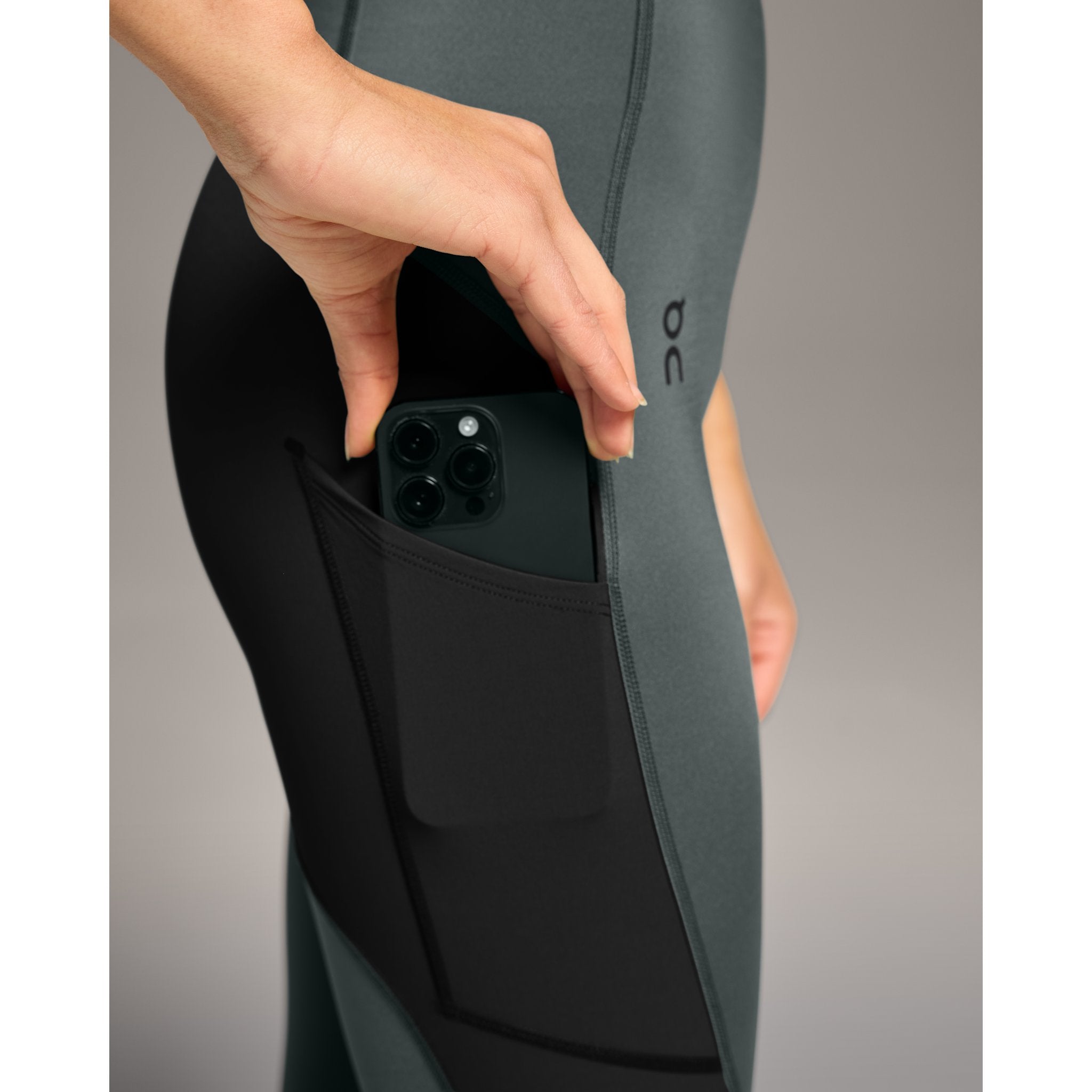 On Trek Tight Lead | Black