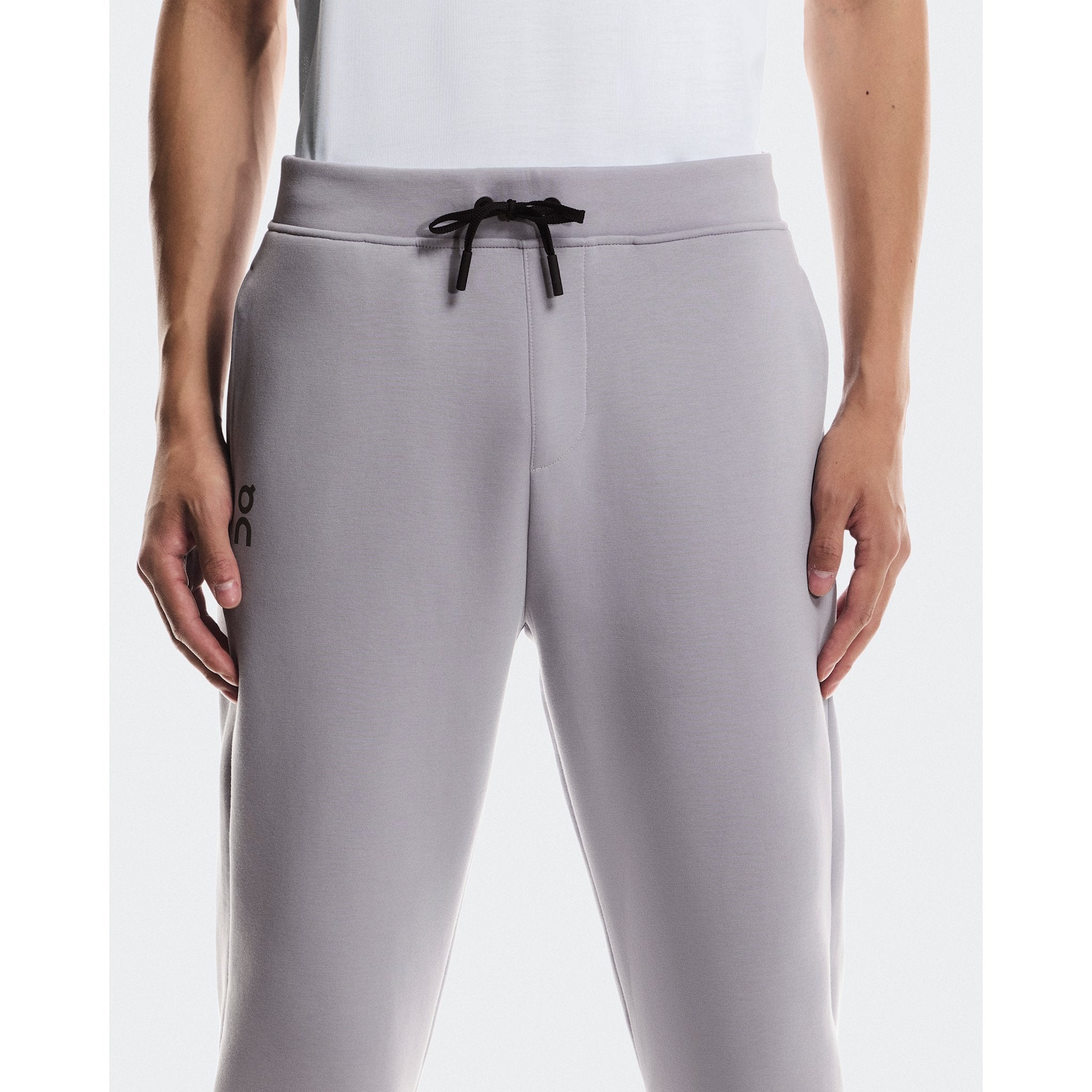 On Focus Tech Sweatpants Lilac