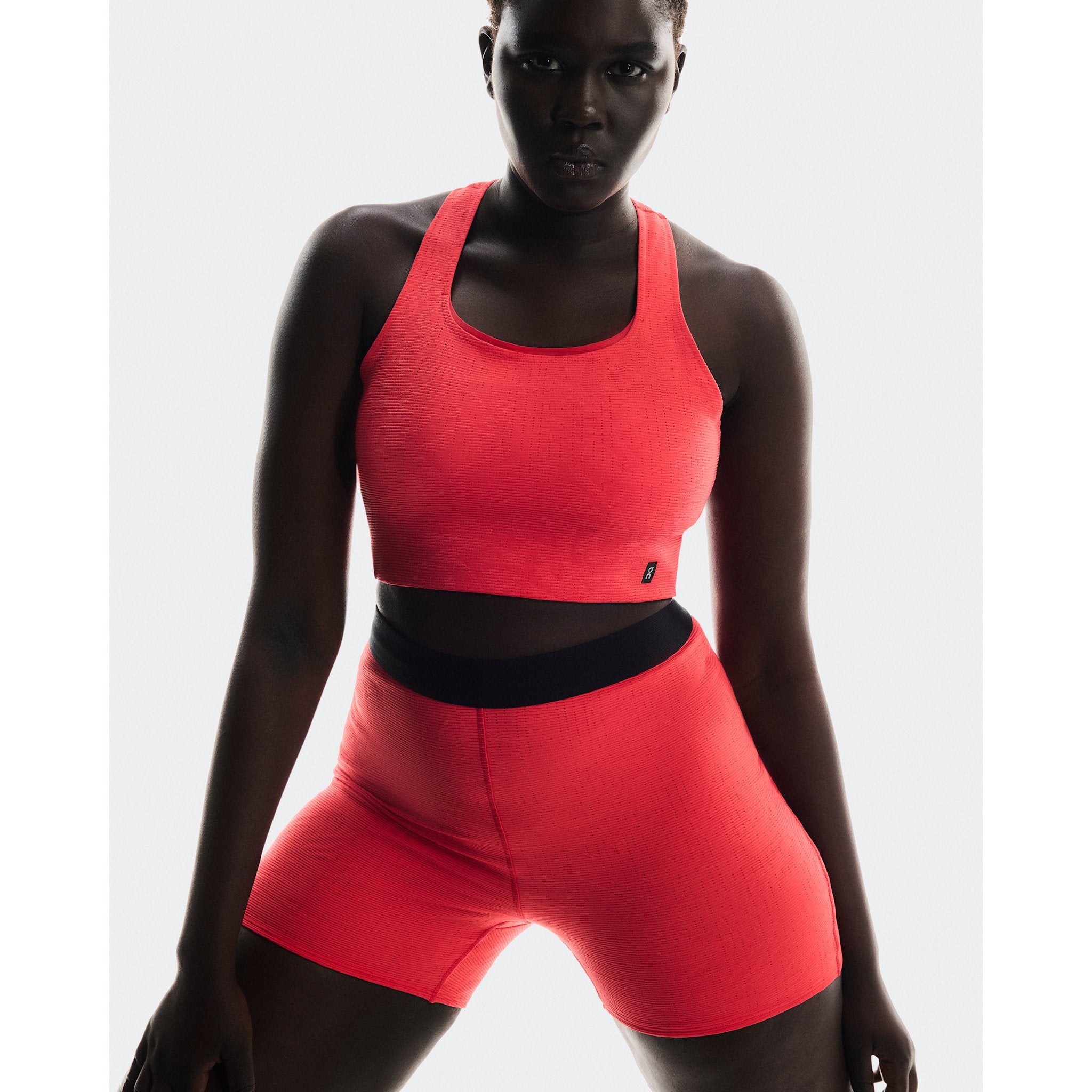On Pace Tights Short Red
