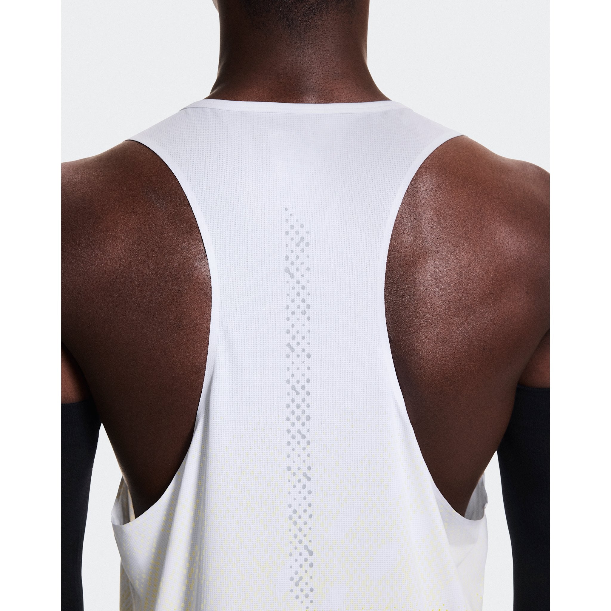 On Zero Singlet White | Lime
