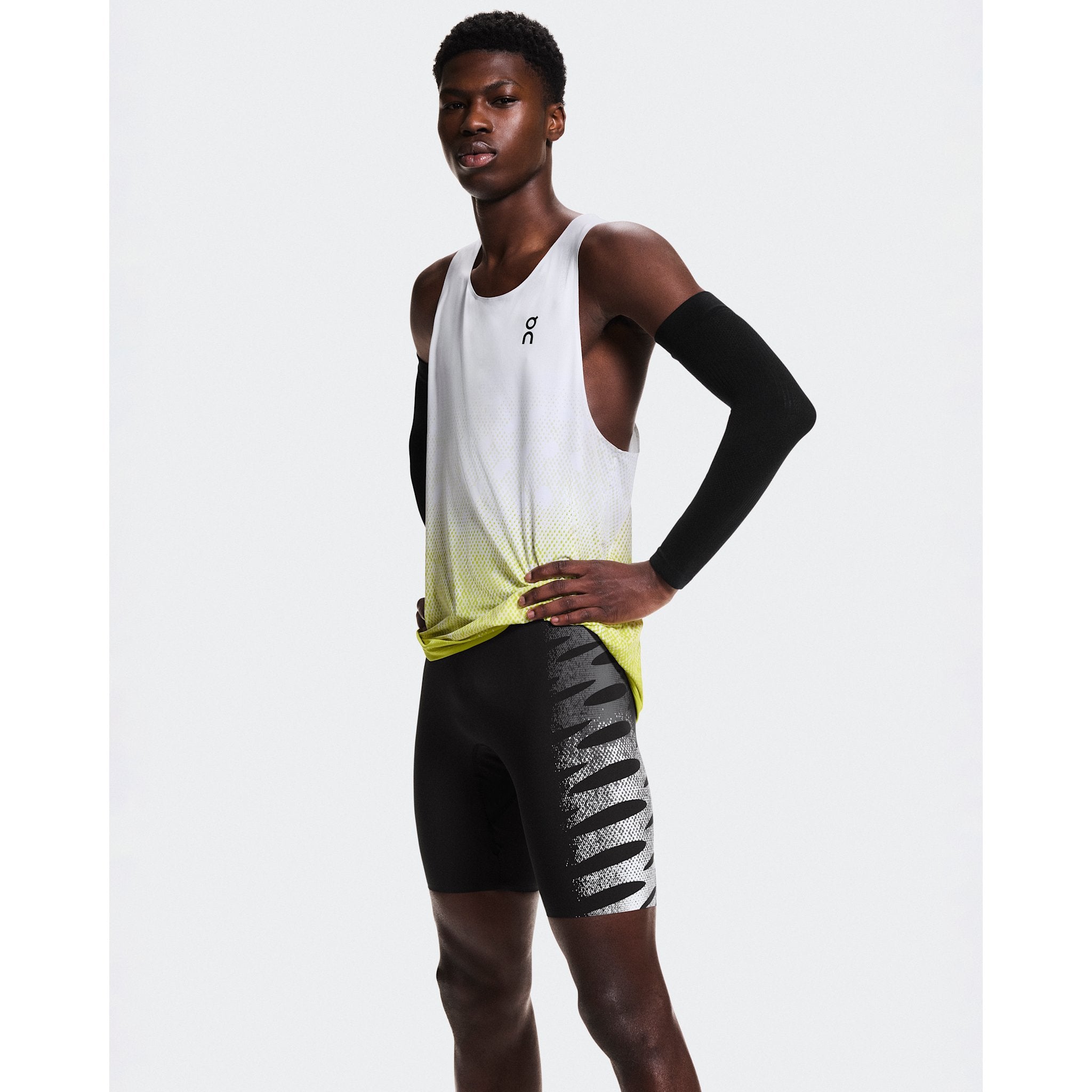 On Zero Half Tights Iron | White