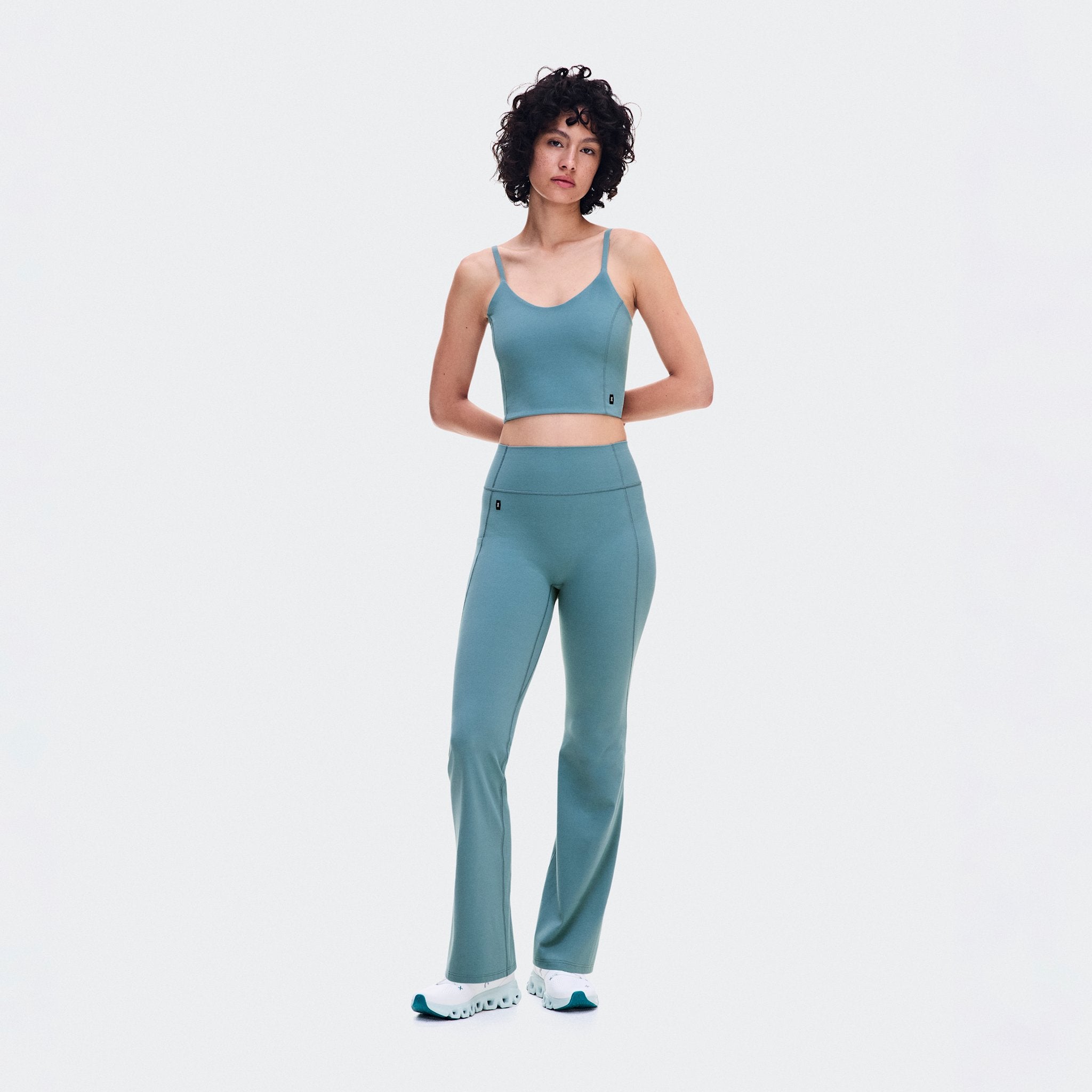 On Studio Flared Pants 30" Agave