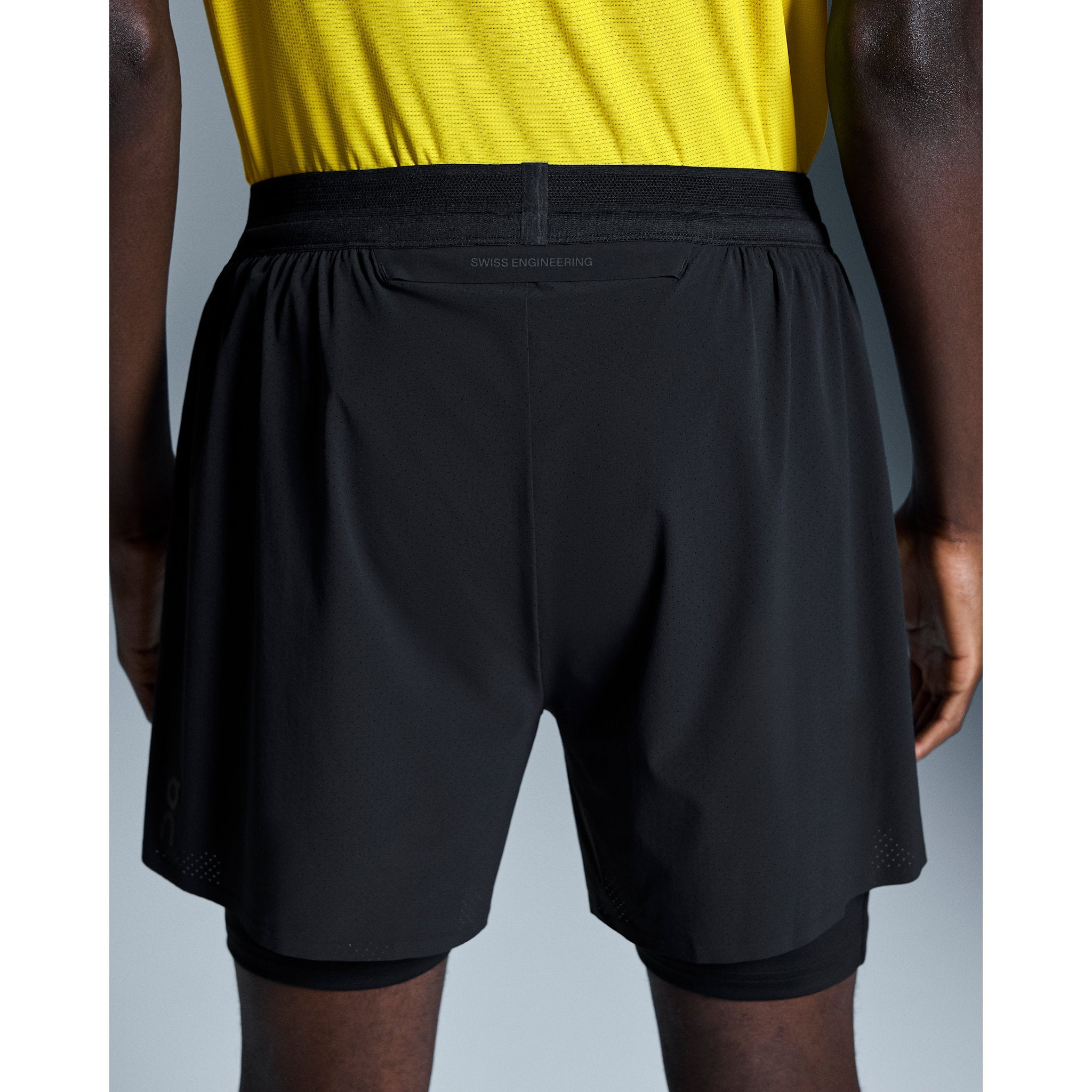 On 5" Performance 2/1 Shorts Black