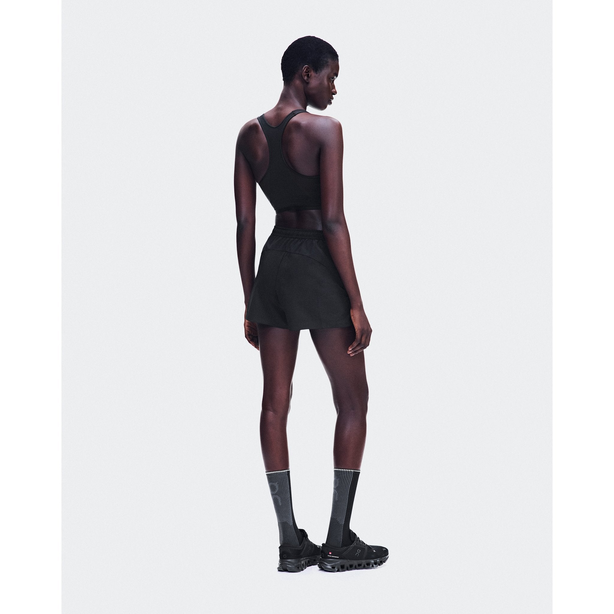 On Train Shorts 3" Black