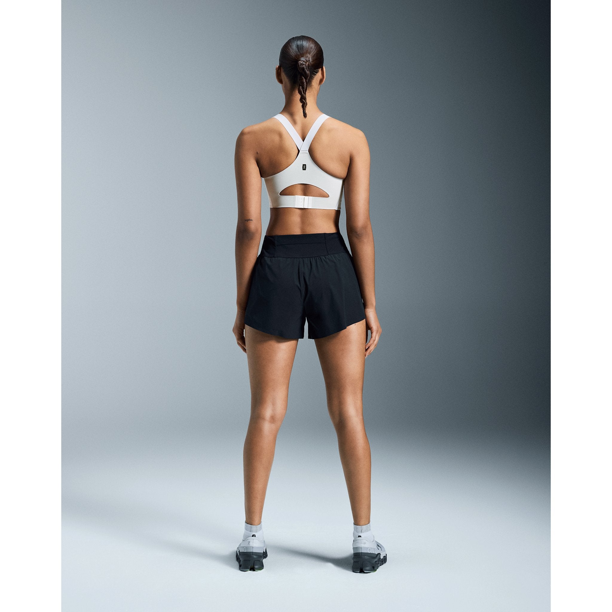 On Endurance Bra White | Glacier