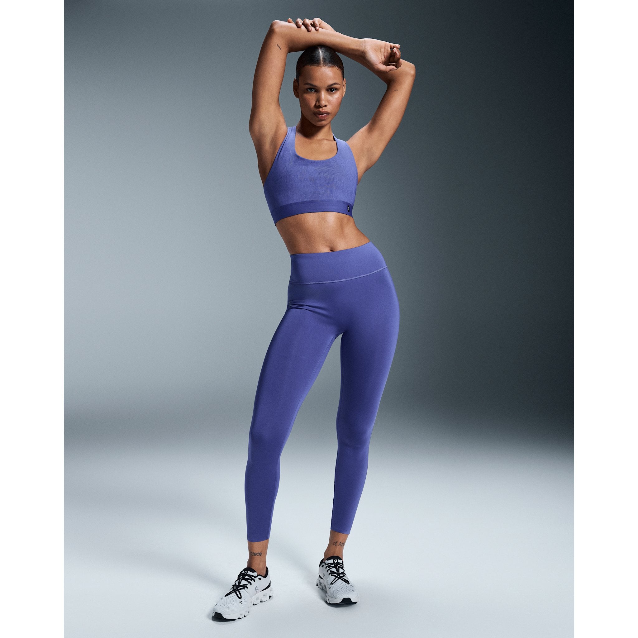 On Core Tights Iris