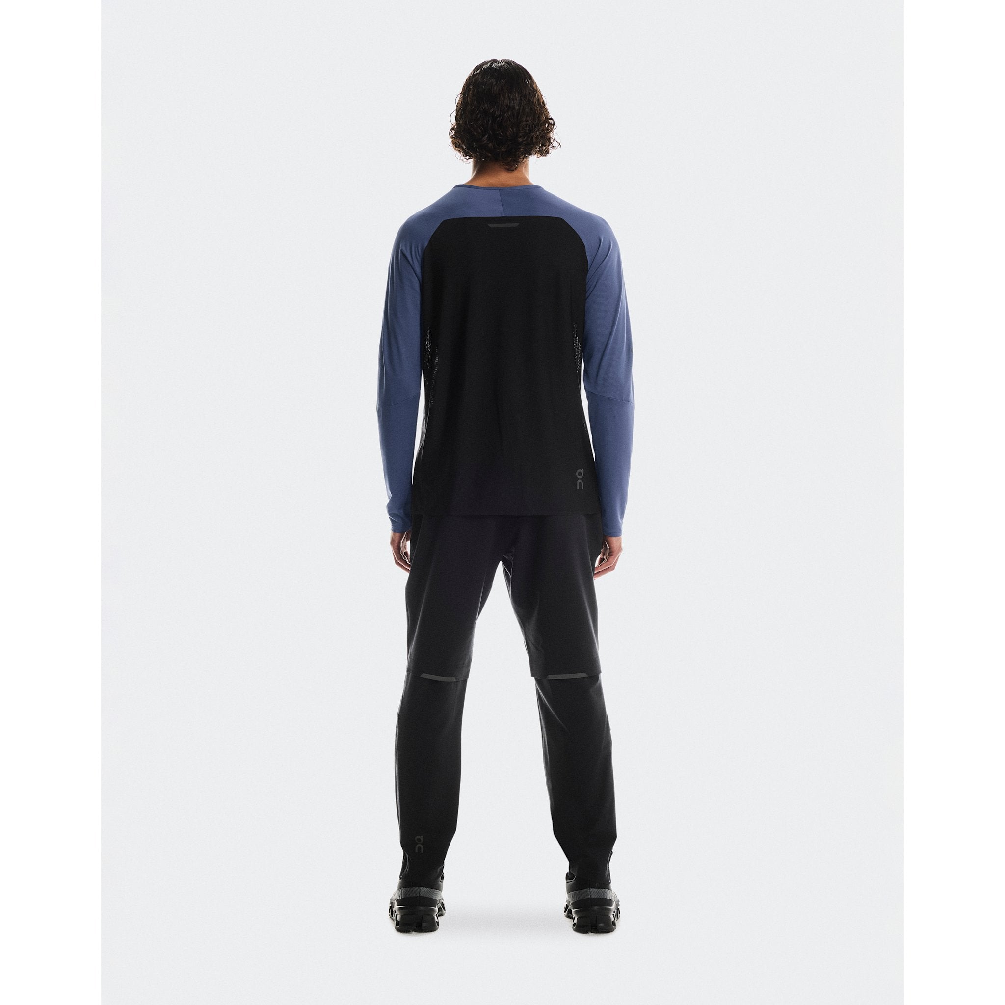On Performance Long-T Acai | Black