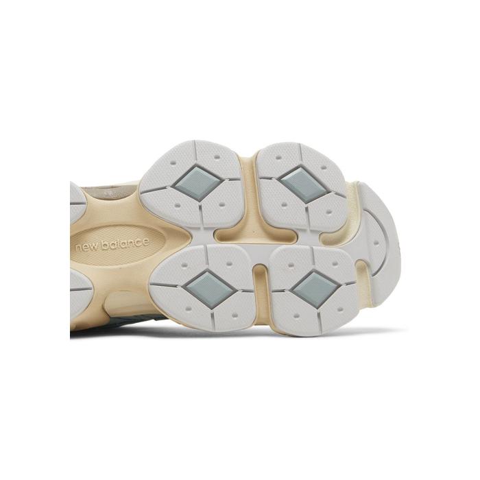 New Balance 9060 'Blue Haze'