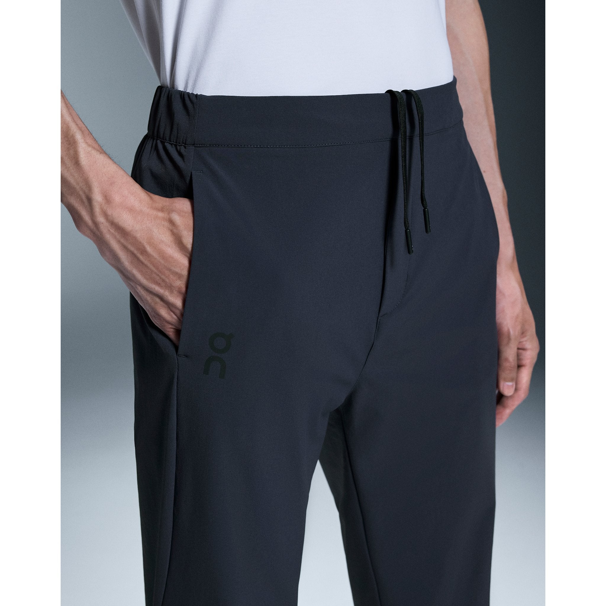 On Active Pants Navy