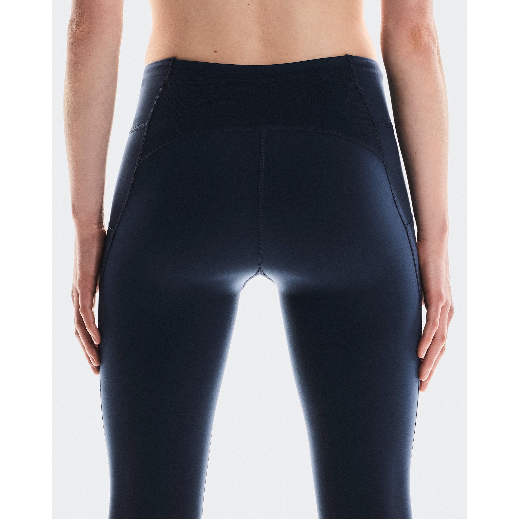 On Performance Tights 7/8 Navy