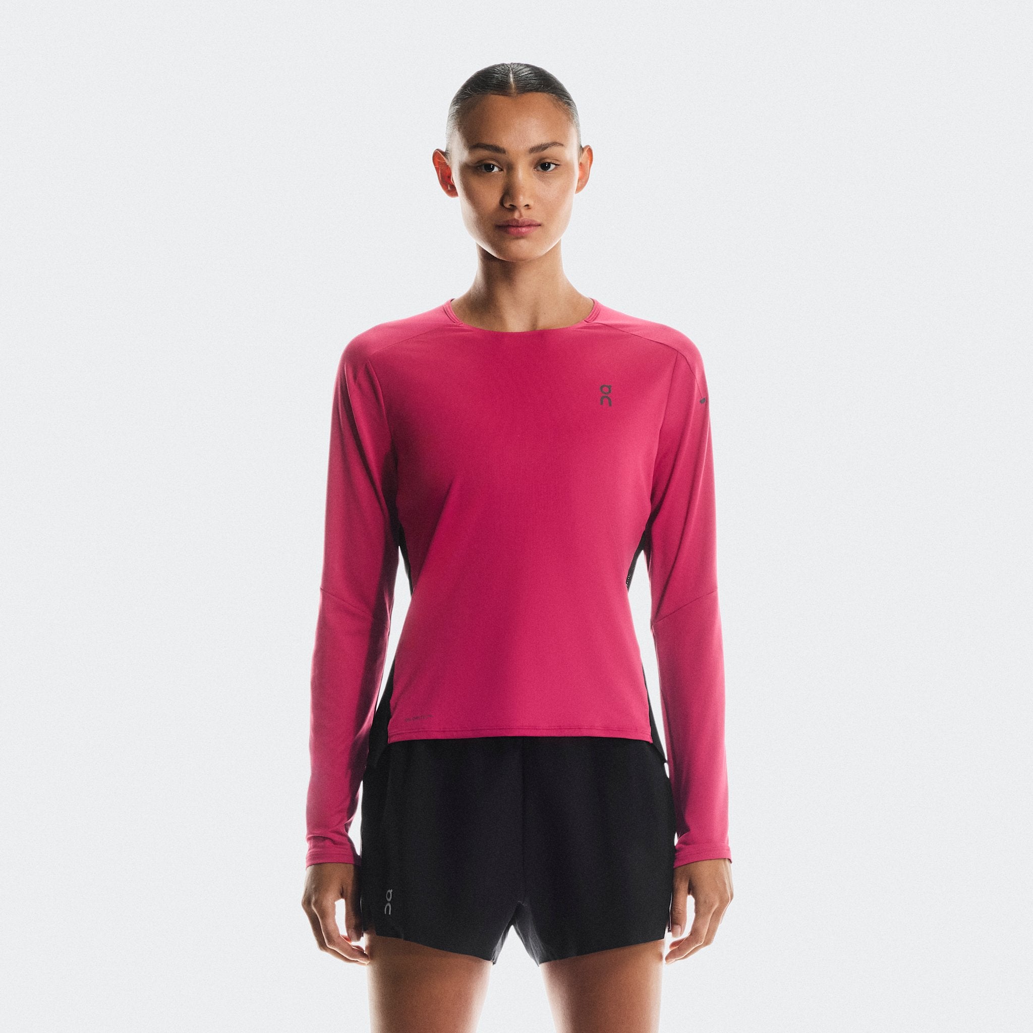 On Performance Long-T Grenadine | Black