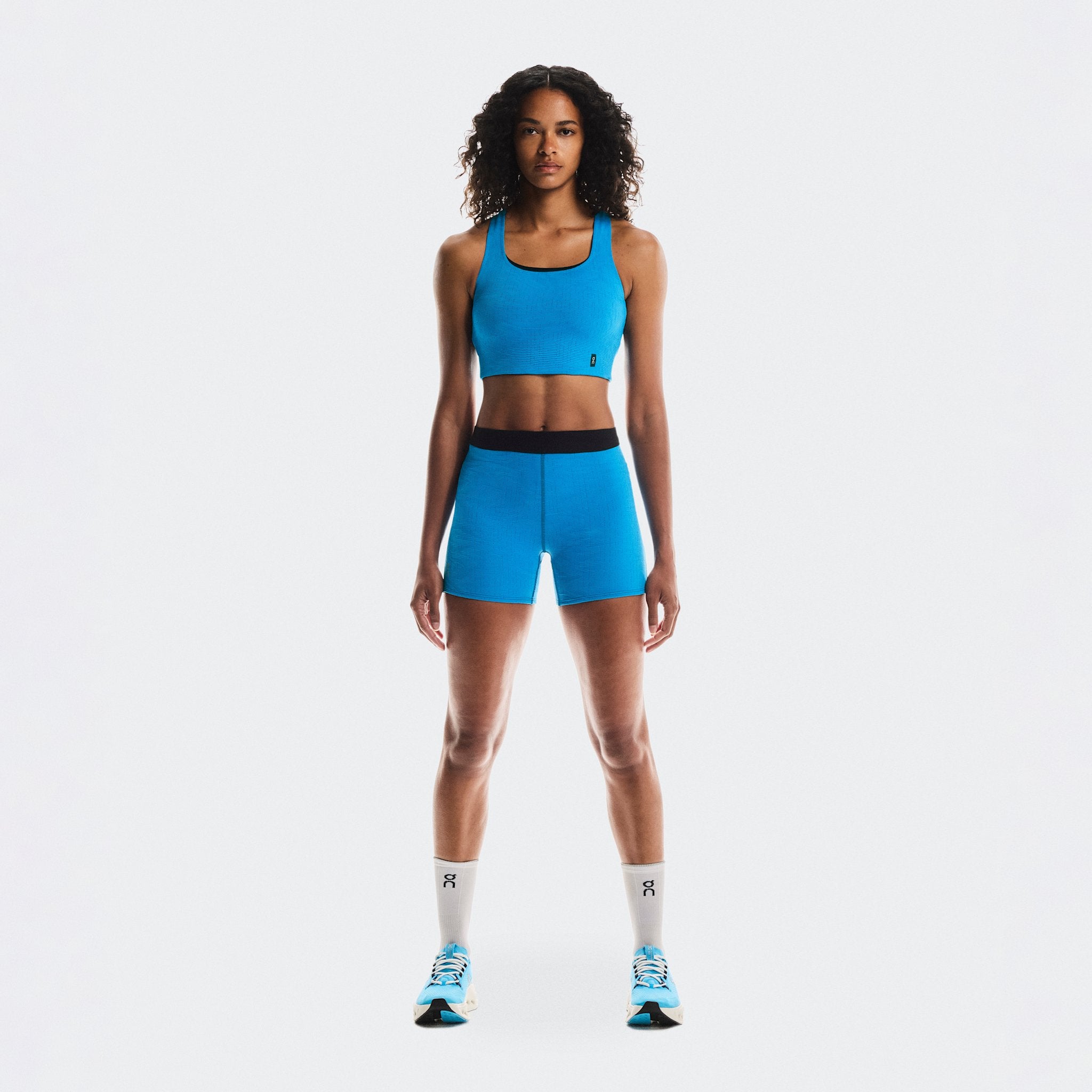 On Pace Tights Short Malibu