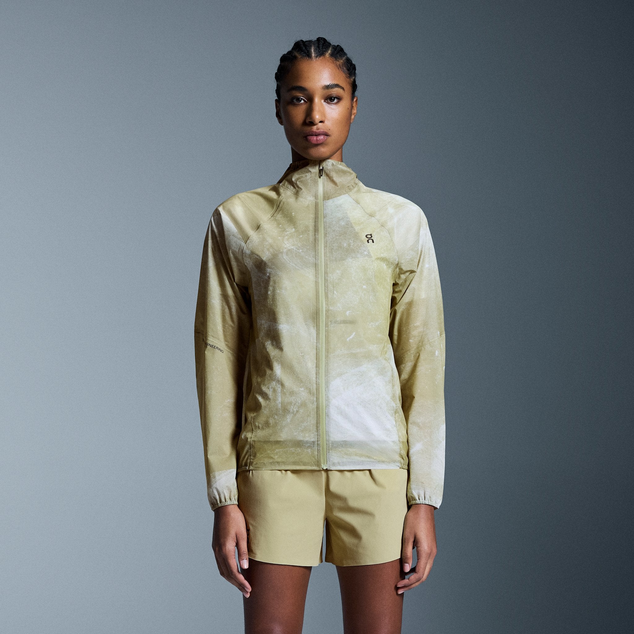 On Ultra Jacket White | Caper