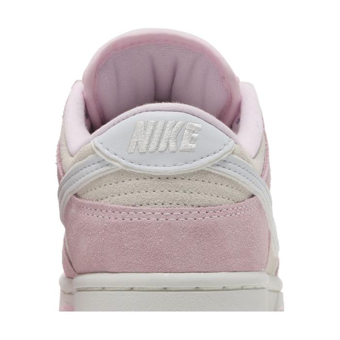 Nike Wmns Dunk Low LX 'Pink Foam'