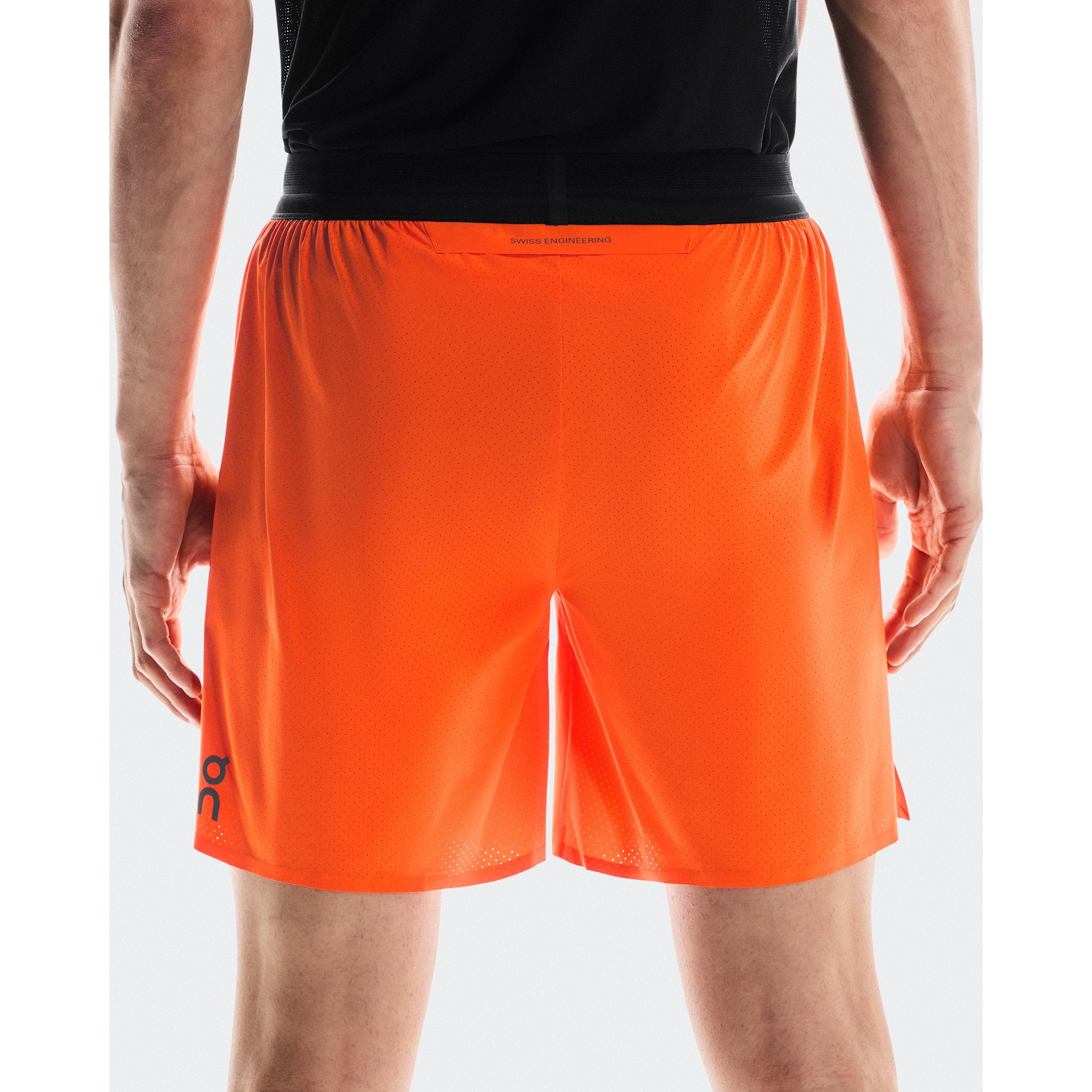On 7" Performance Shorts Flame