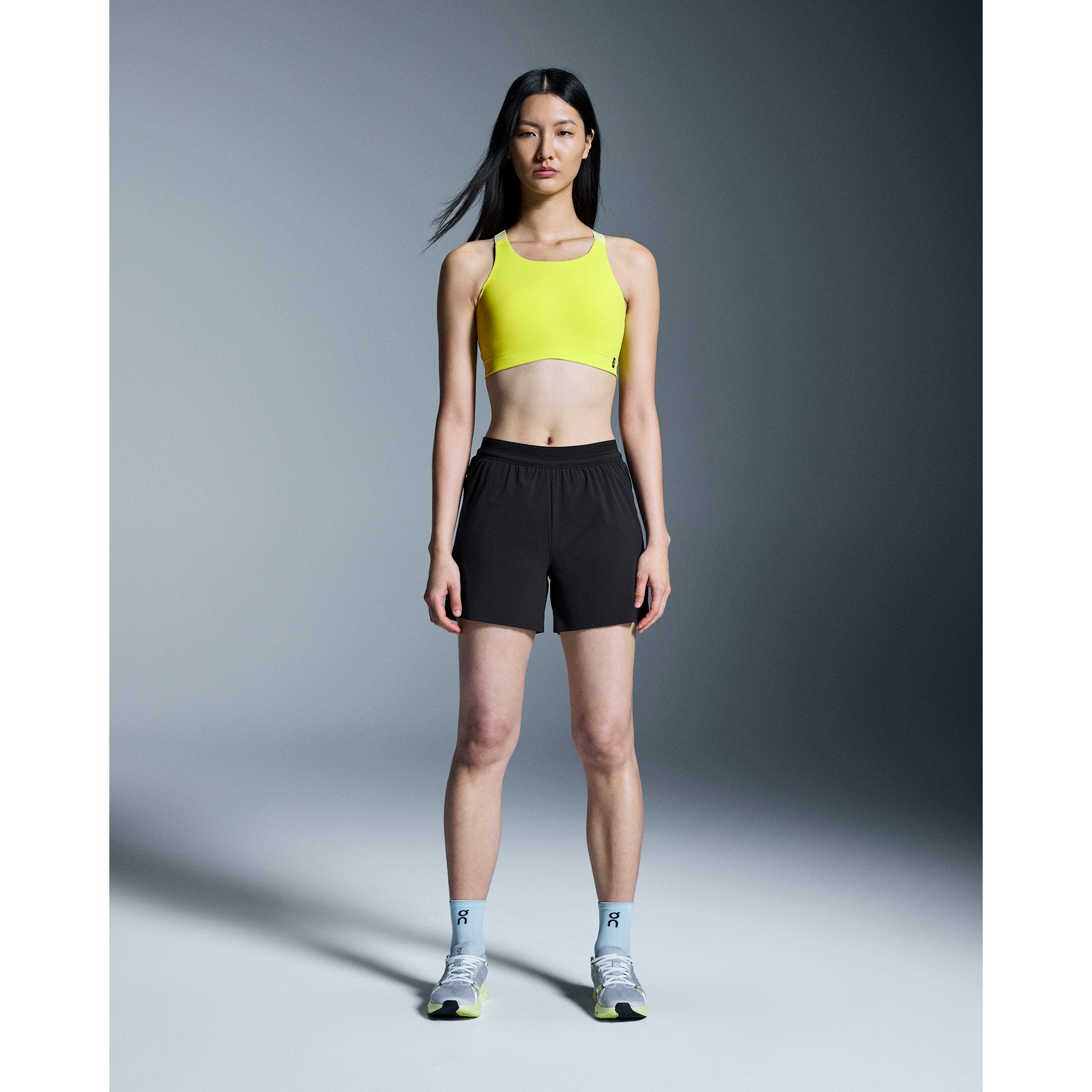 On 5" Performance Shorts Black