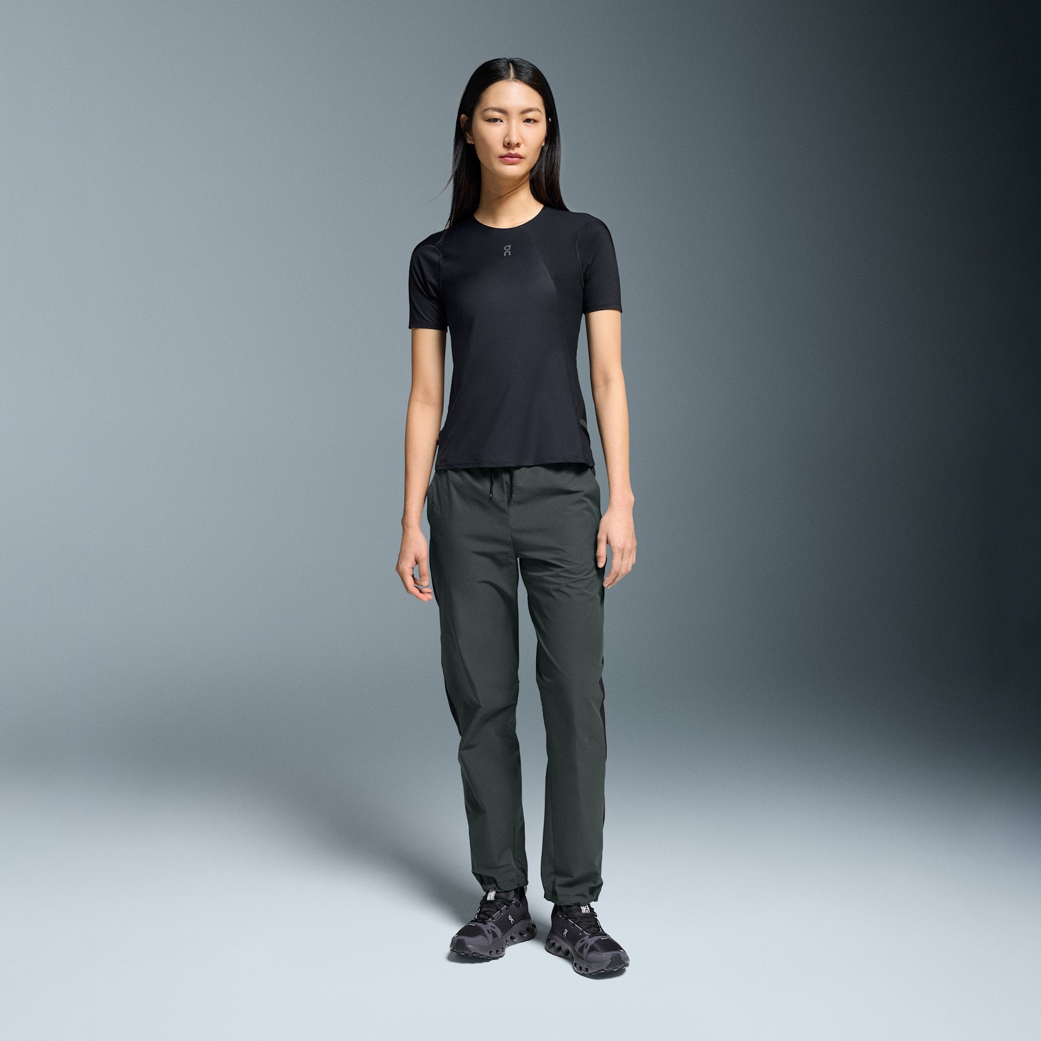 On Track Pants Black