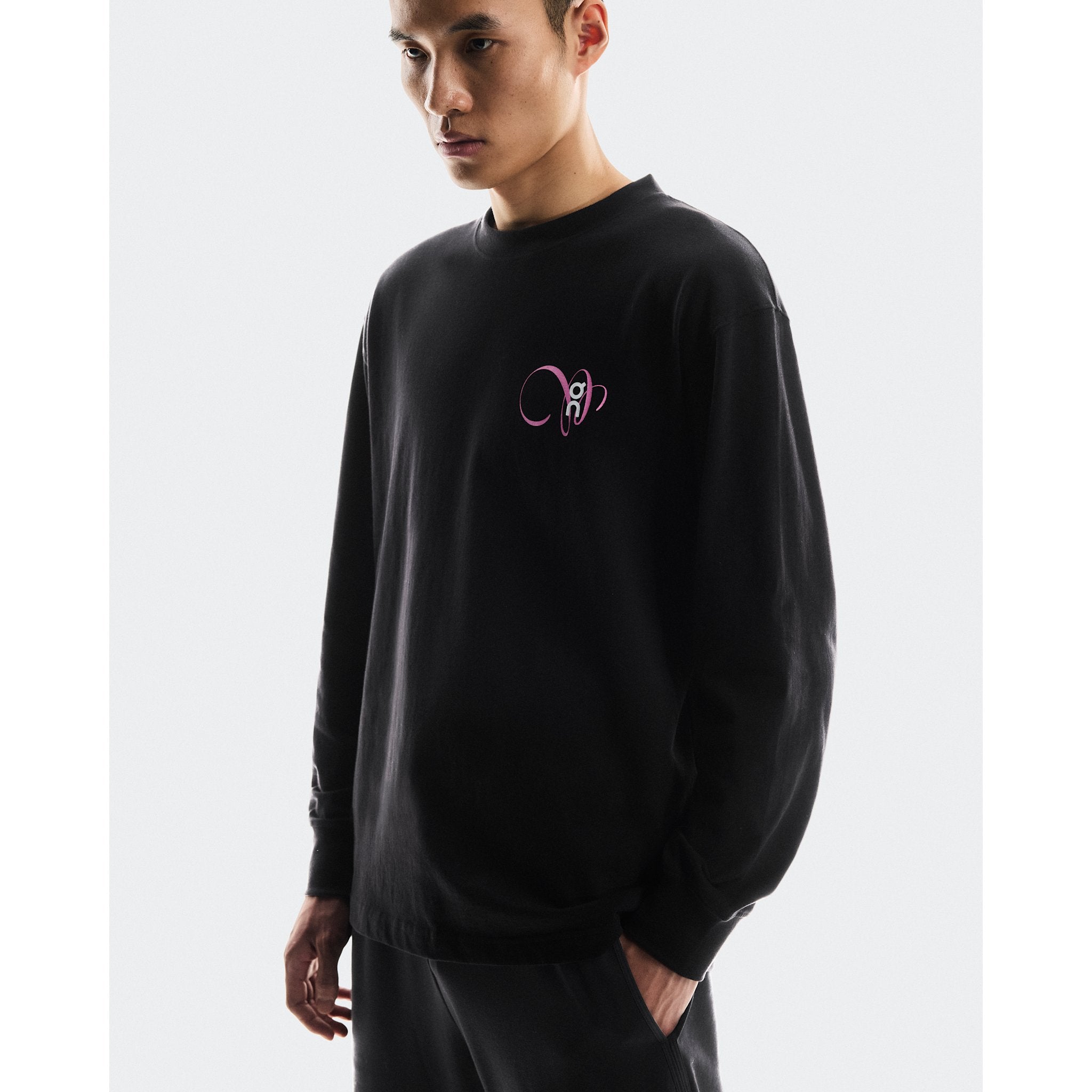 On Club Long-T Graphic Black