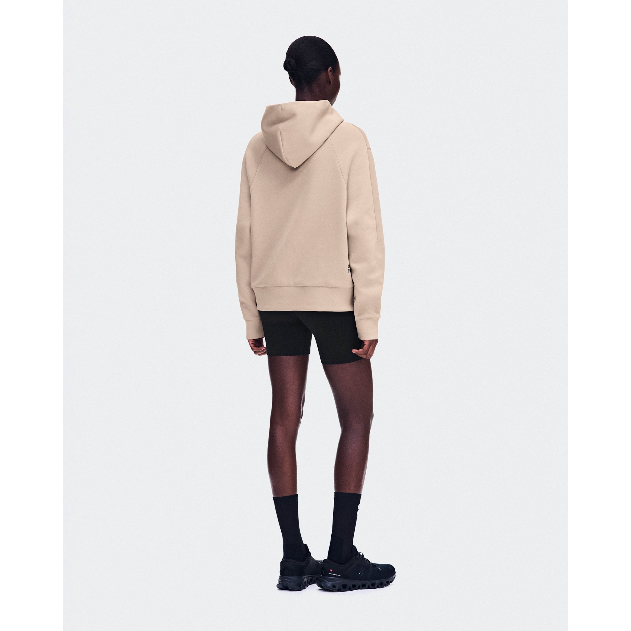 On Focus Tech Zip Hoodie Desert
