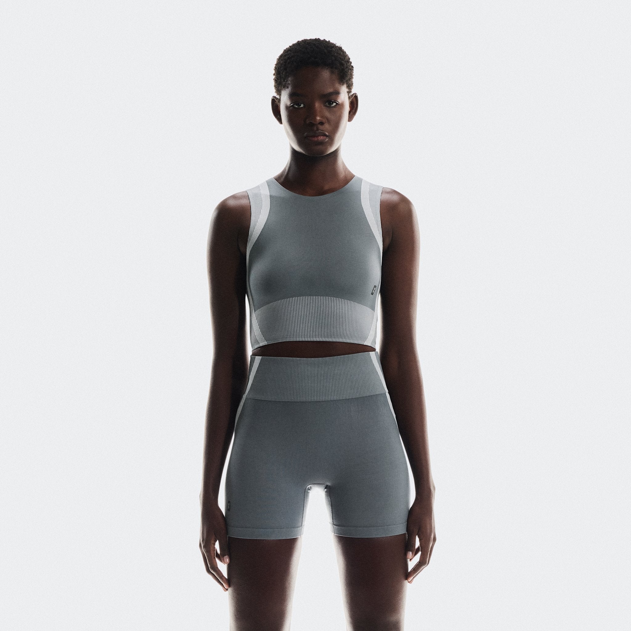 On Studio Knit Crop Rock | Glacier