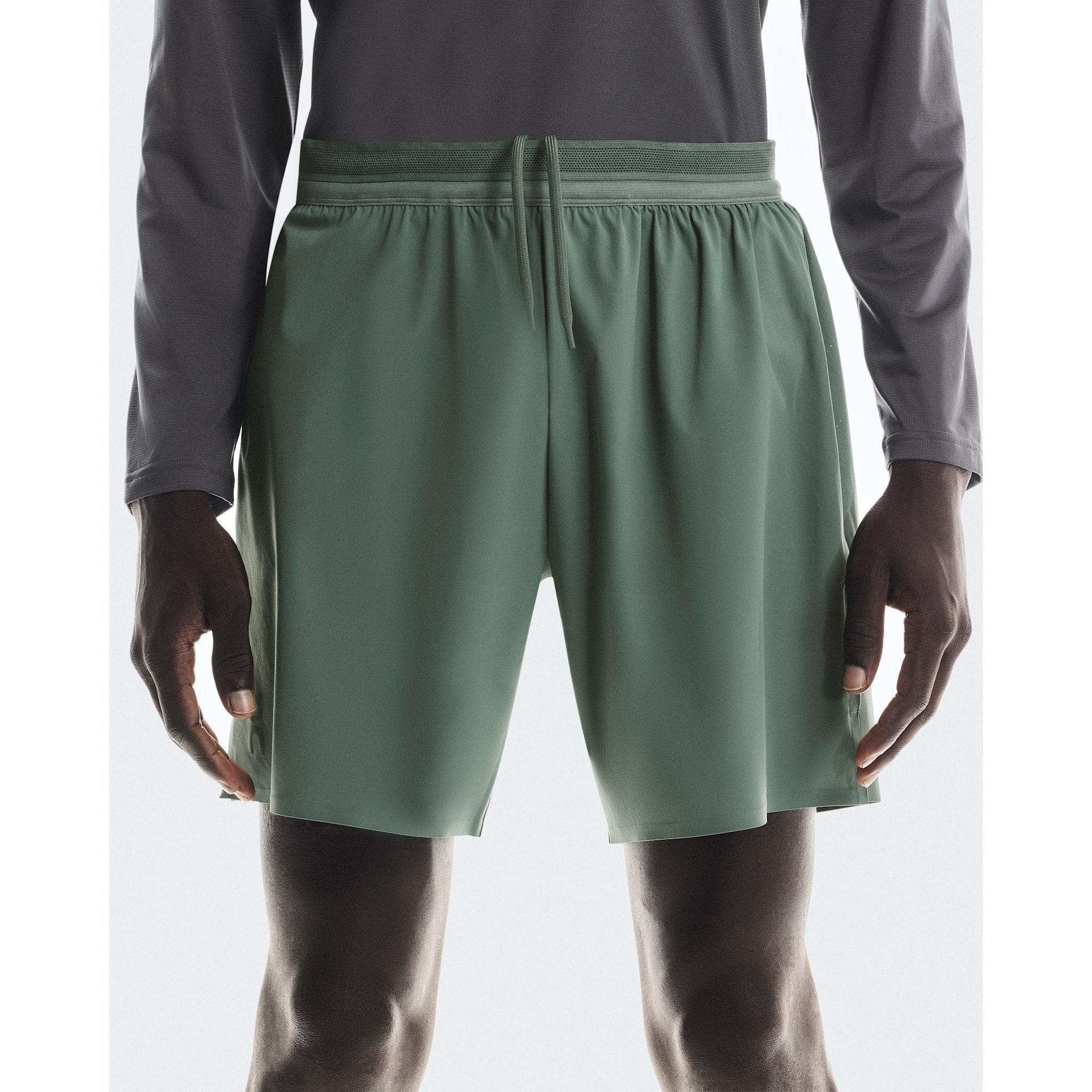On 7" Performance Shorts Olive