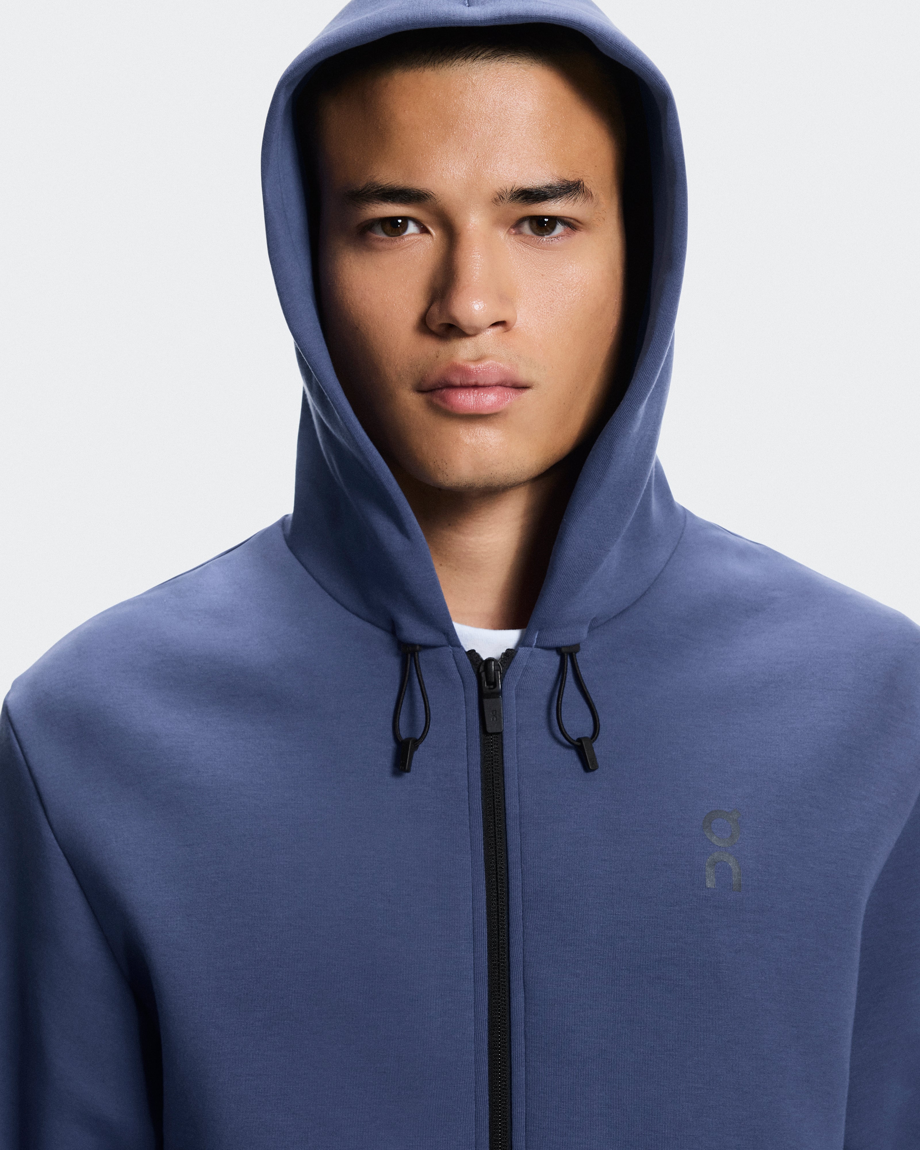 On Focus Tech Zip Hoodie Acai