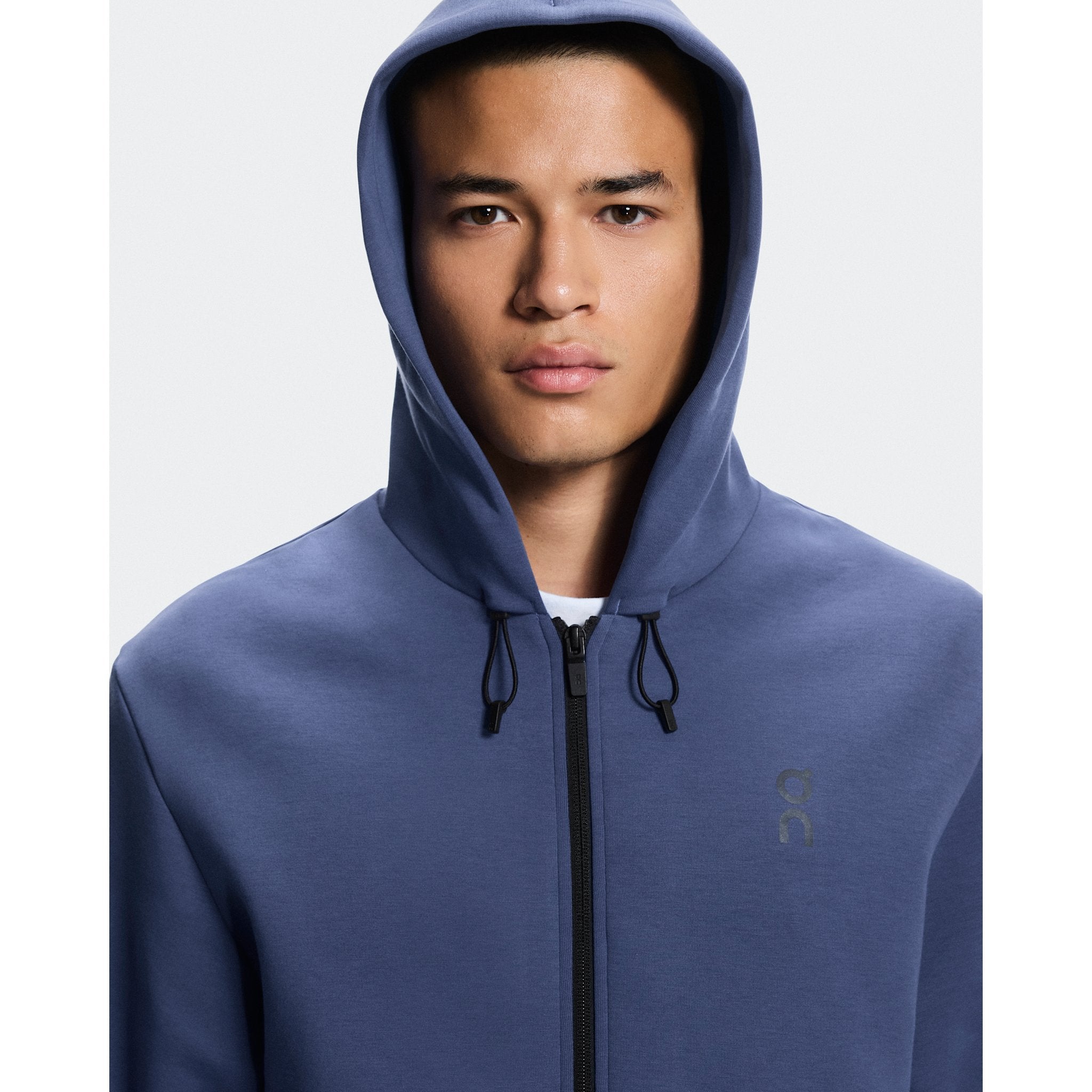 On Focus Tech Zip Hoodie Acai