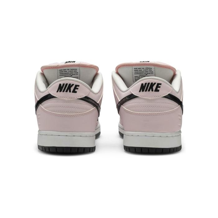 Nike SB Dunk Low 'Pink Box'
